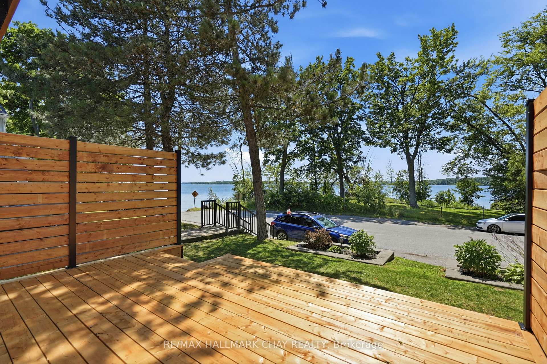 Photo 36 of Unit 4, 1 Olive Crescent, Orillia — HOMEH