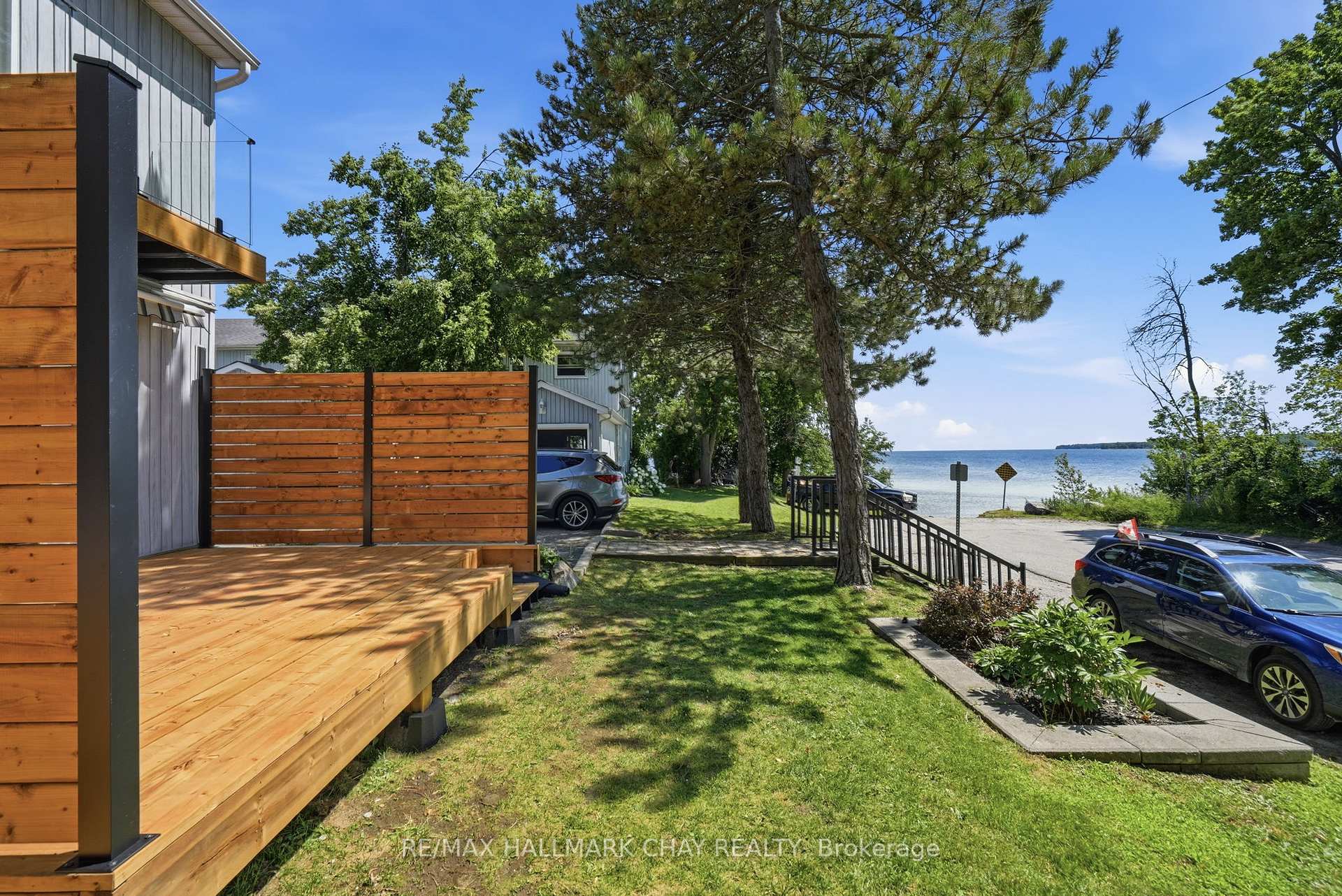 Photo 40 of Unit 4, 1 Olive Crescent, Orillia — HOMEH