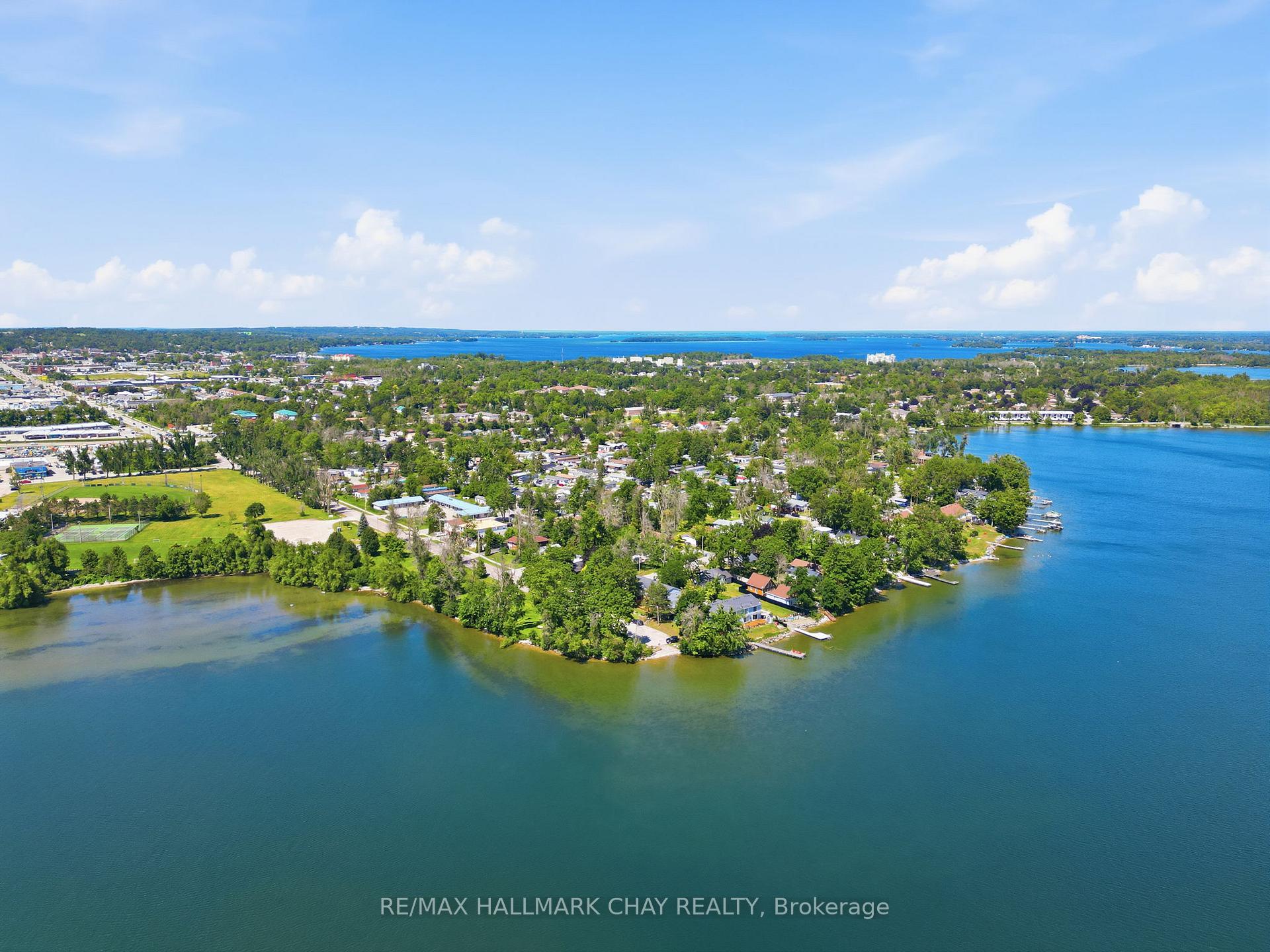 Photo 43 of Unit 4, 1 Olive Crescent, Orillia — HOMEH