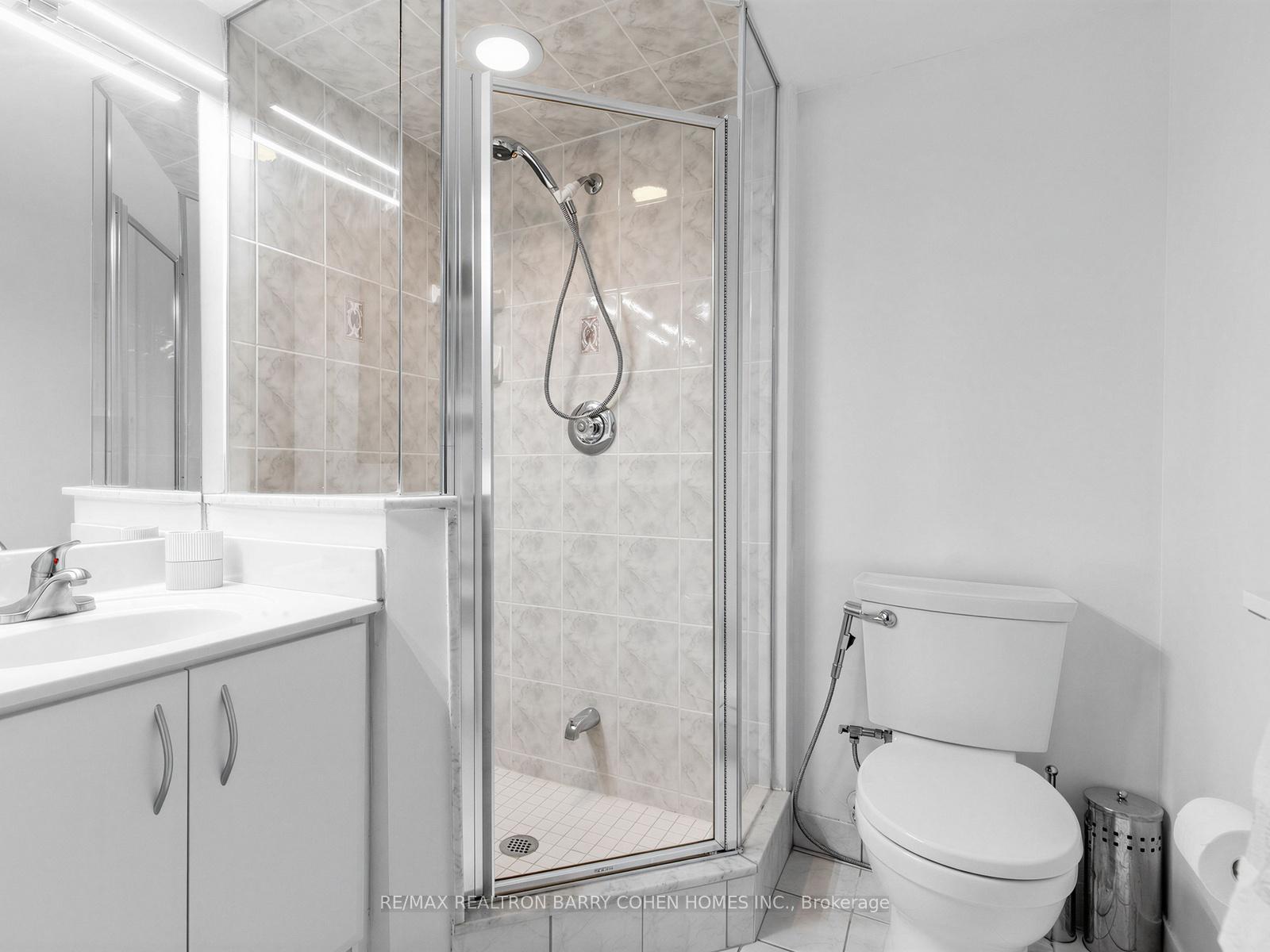 Photo 21 of Unit 812, 5418 Yonge Street, North York, Willowdale West — HOMEH