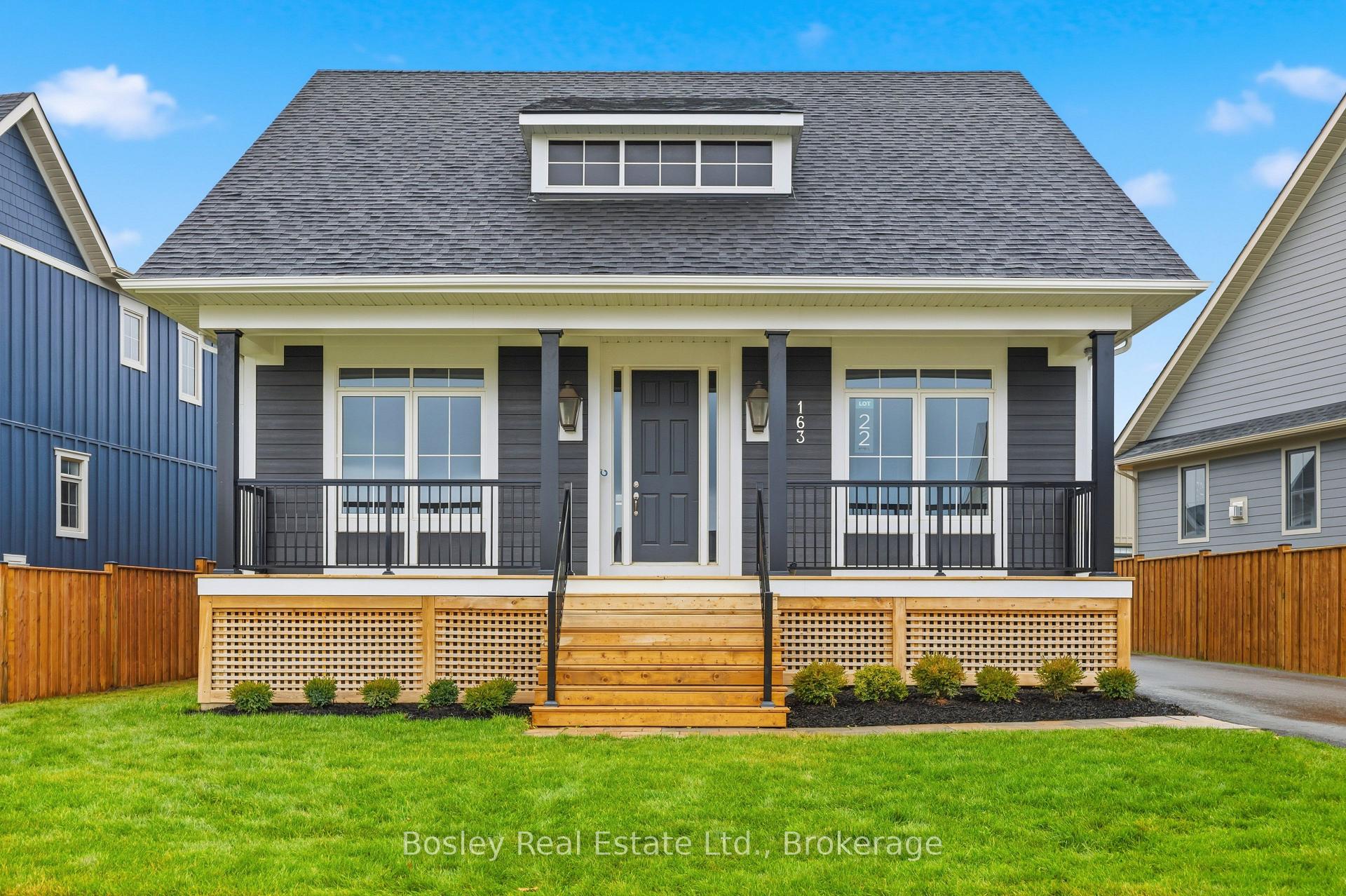 Photo 2 of 163 Sugar Maple Street, Blue Mountains — HOMEH
