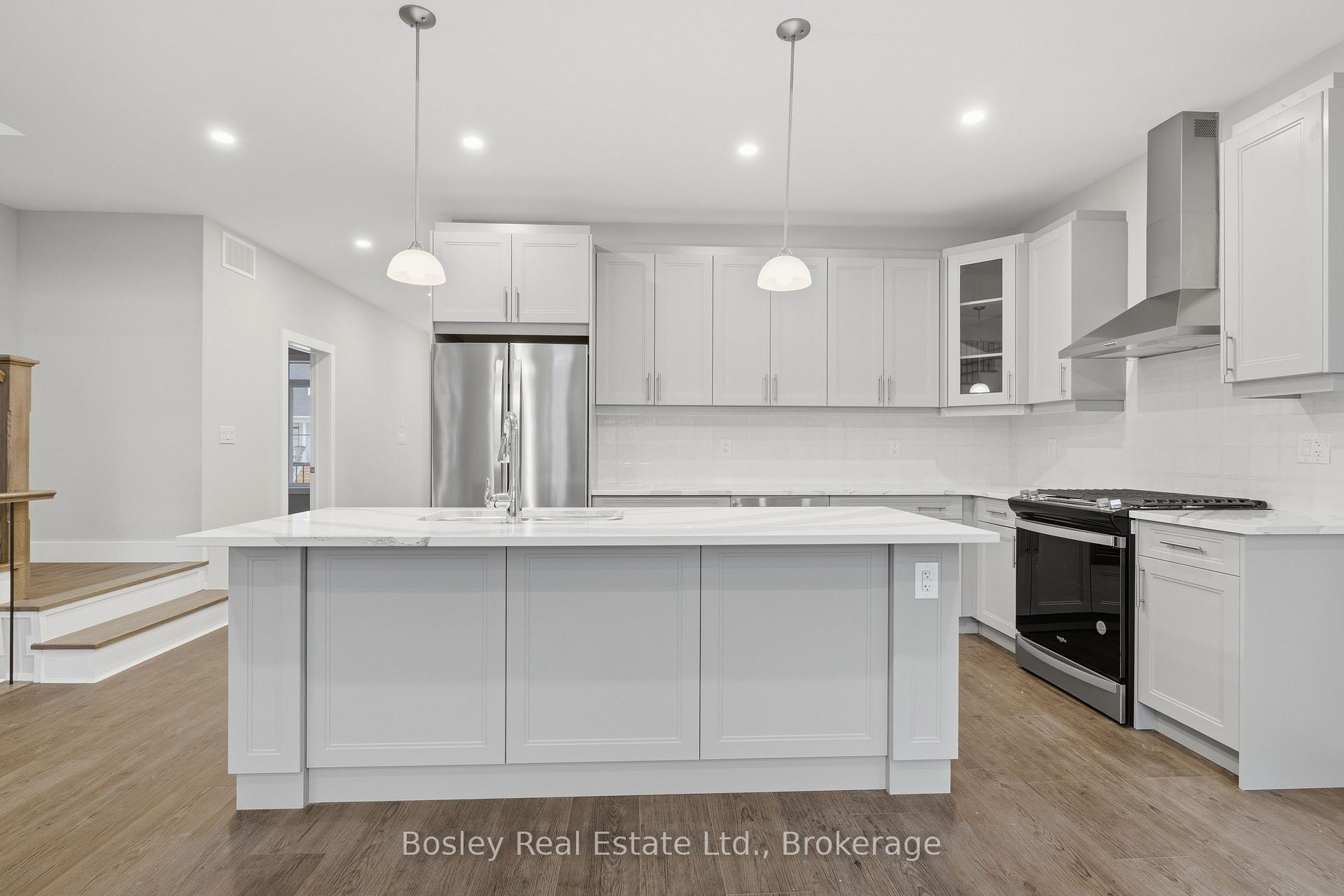 Photo 8 of 163 Sugar Maple Street, Blue Mountains — HOMEH