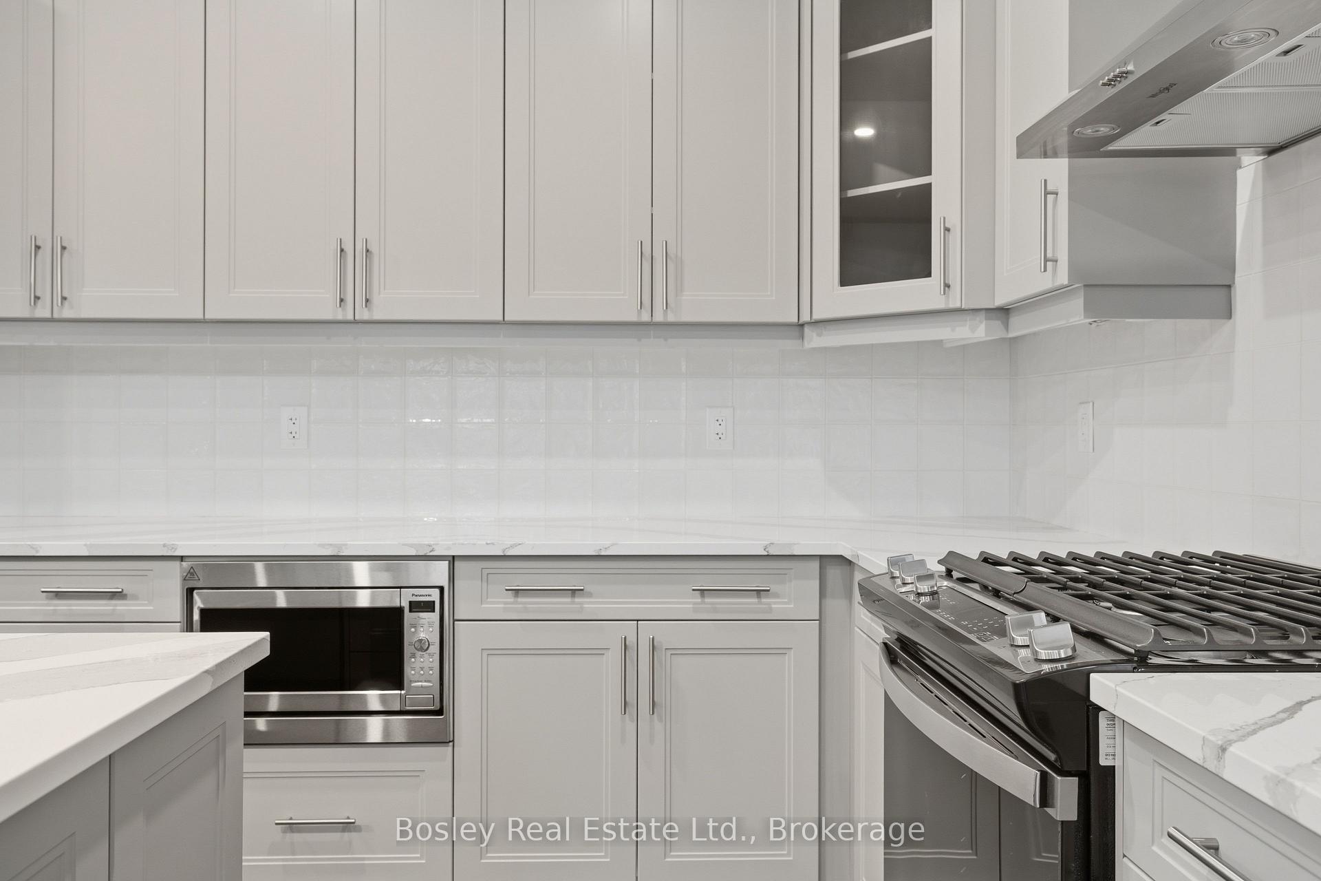 Photo 10 of 163 Sugar Maple Street, Blue Mountains — HOMEH