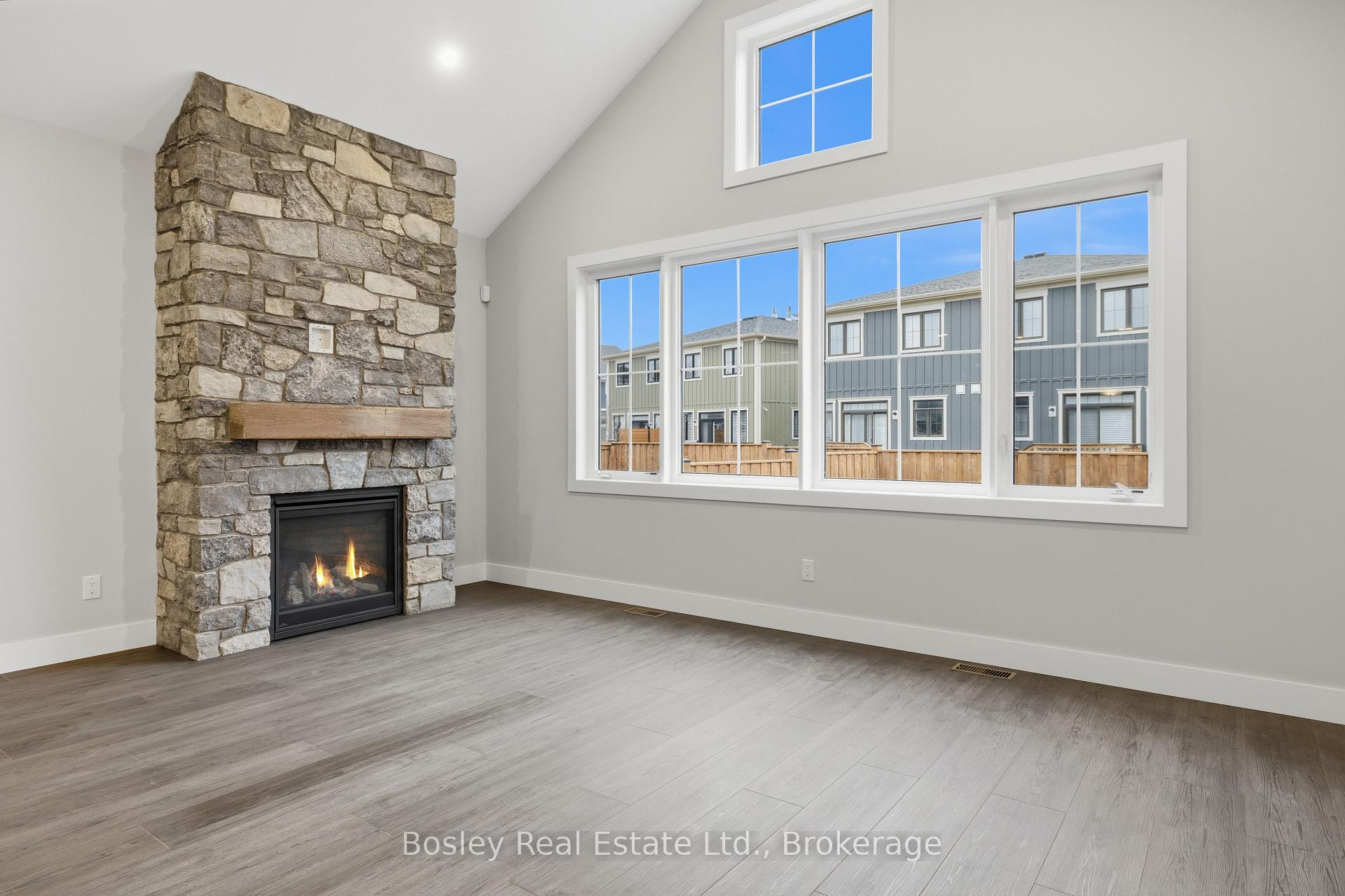 Photo 13 of 163 Sugar Maple Street, Blue Mountains — HOMEH