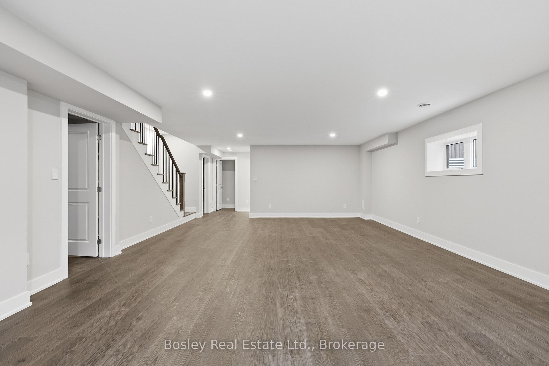 Photo 33 of 163 Sugar Maple Street, Blue Mountains — HOMEH