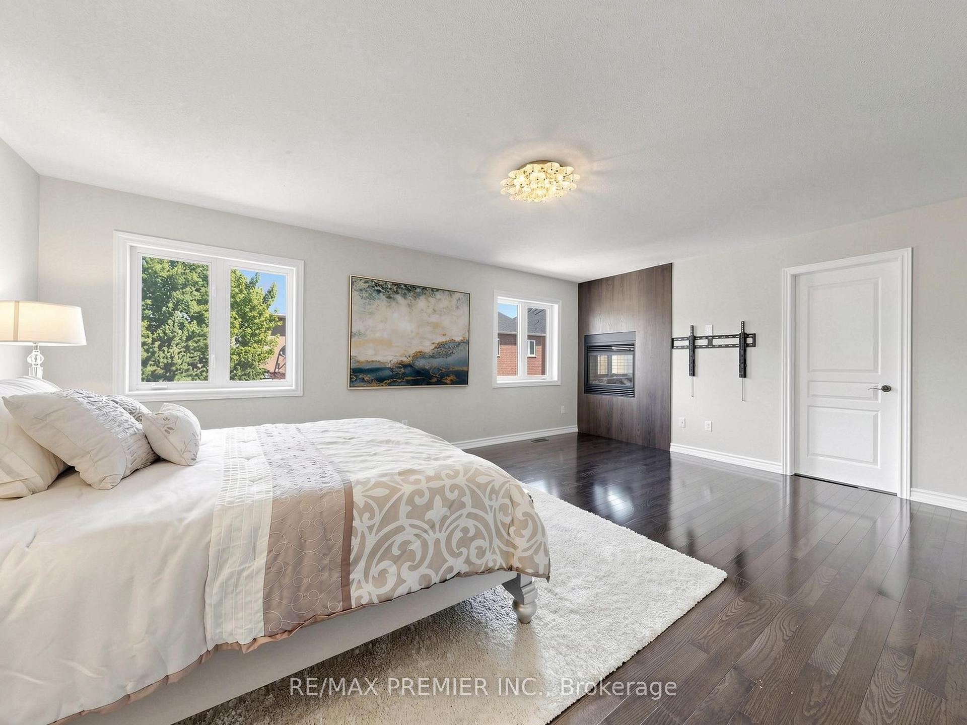 Photo 20 of 50 Ascalon Drive, Vaughan, Patterson — HOMEH