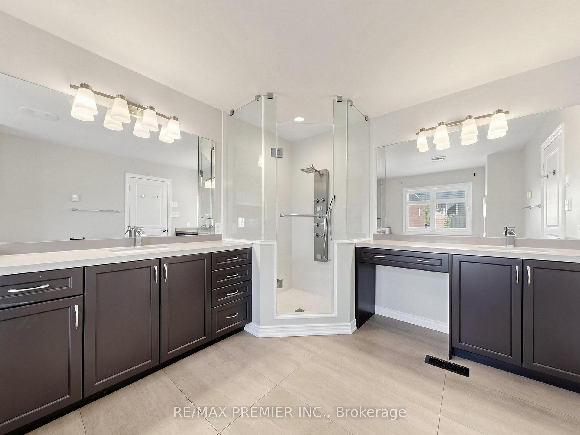 Photo 23 of 50 Ascalon Drive, Vaughan, Patterson — HOMEH