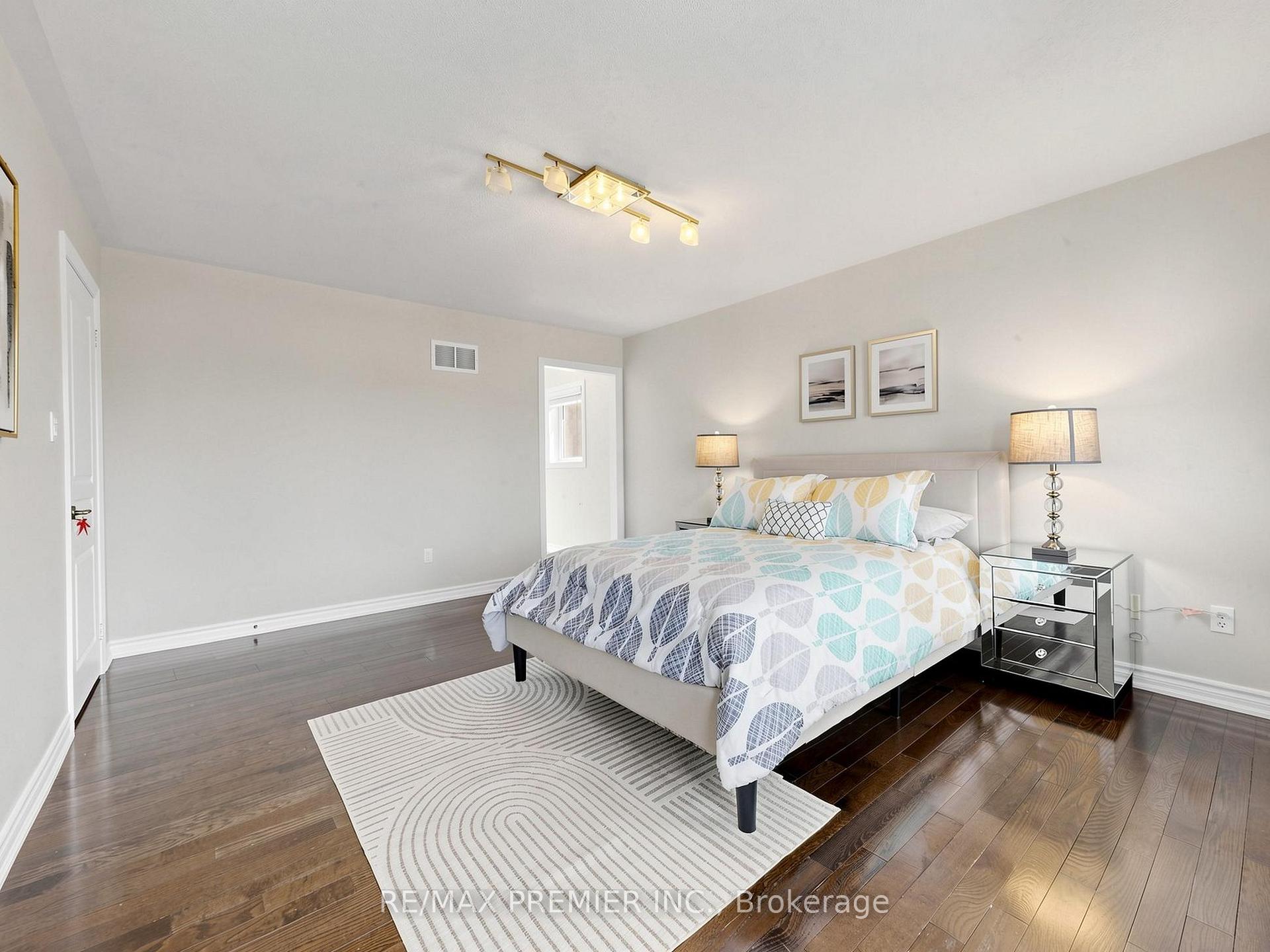 Photo 27 of 50 Ascalon Drive, Vaughan, Patterson — HOMEH