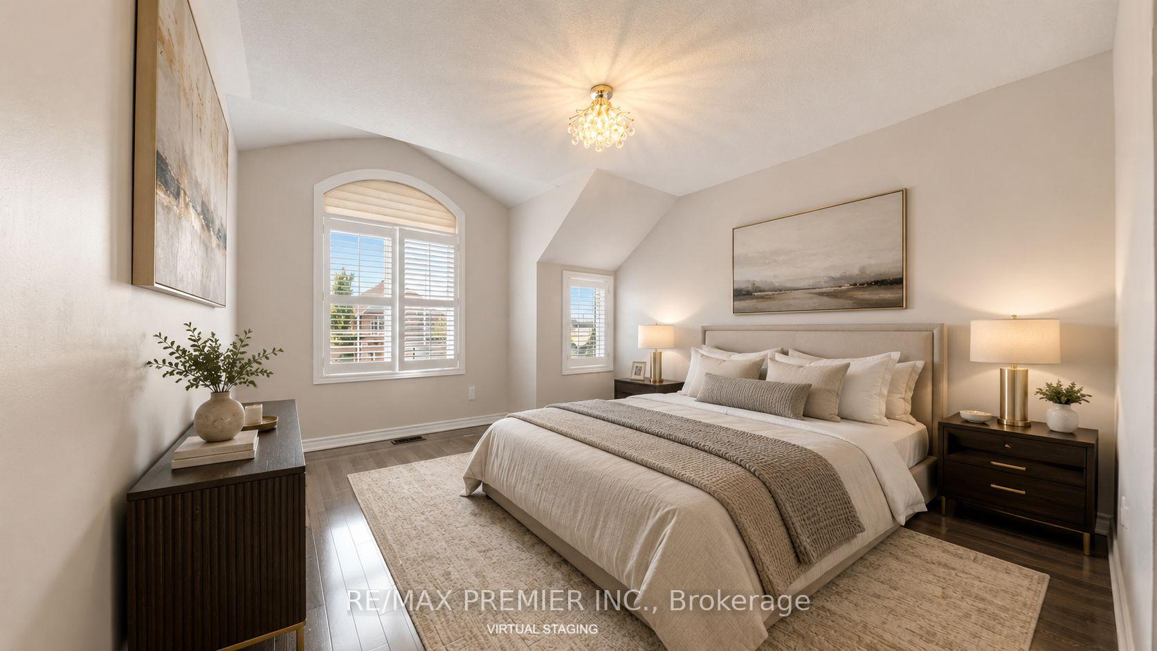 Photo 33 of 50 Ascalon Drive, Vaughan, Patterson — HOMEH