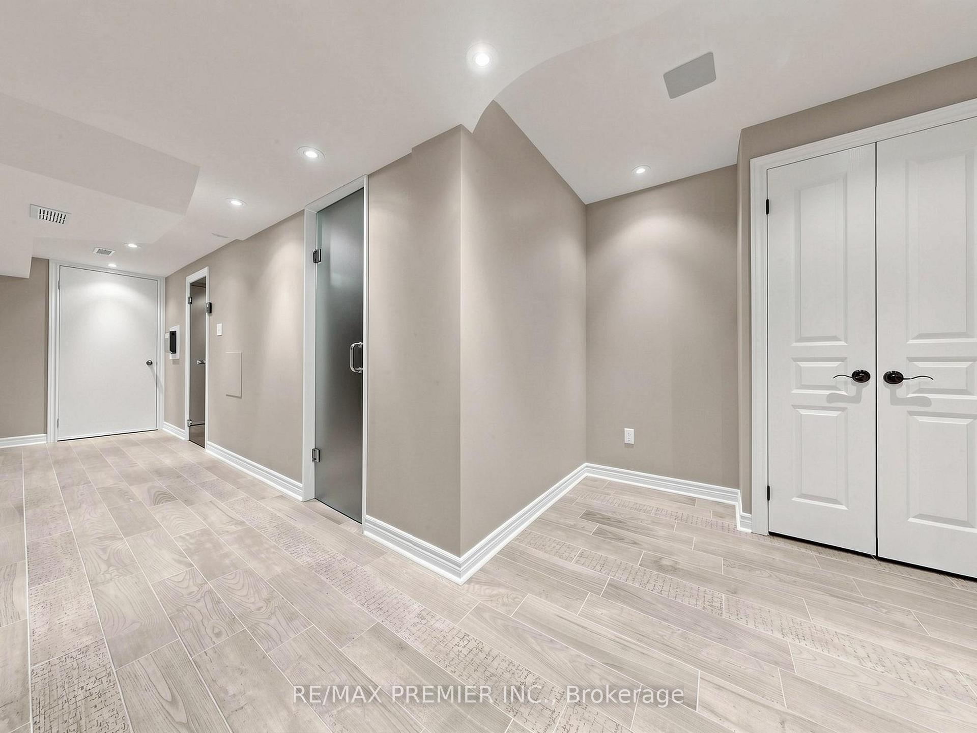 Photo 35 of 50 Ascalon Drive, Vaughan, Patterson — HOMEH