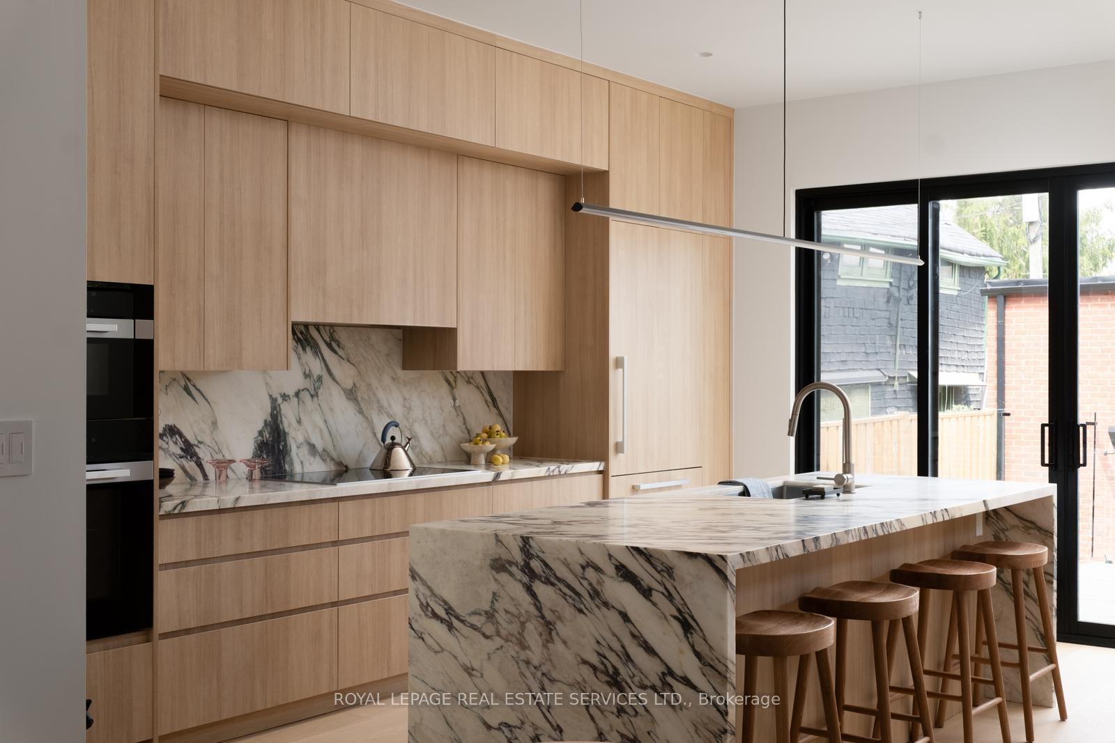 Photo 14 of 393A Arlington Avenue, Toronto, Humewood-Cedarvale — HOMEH