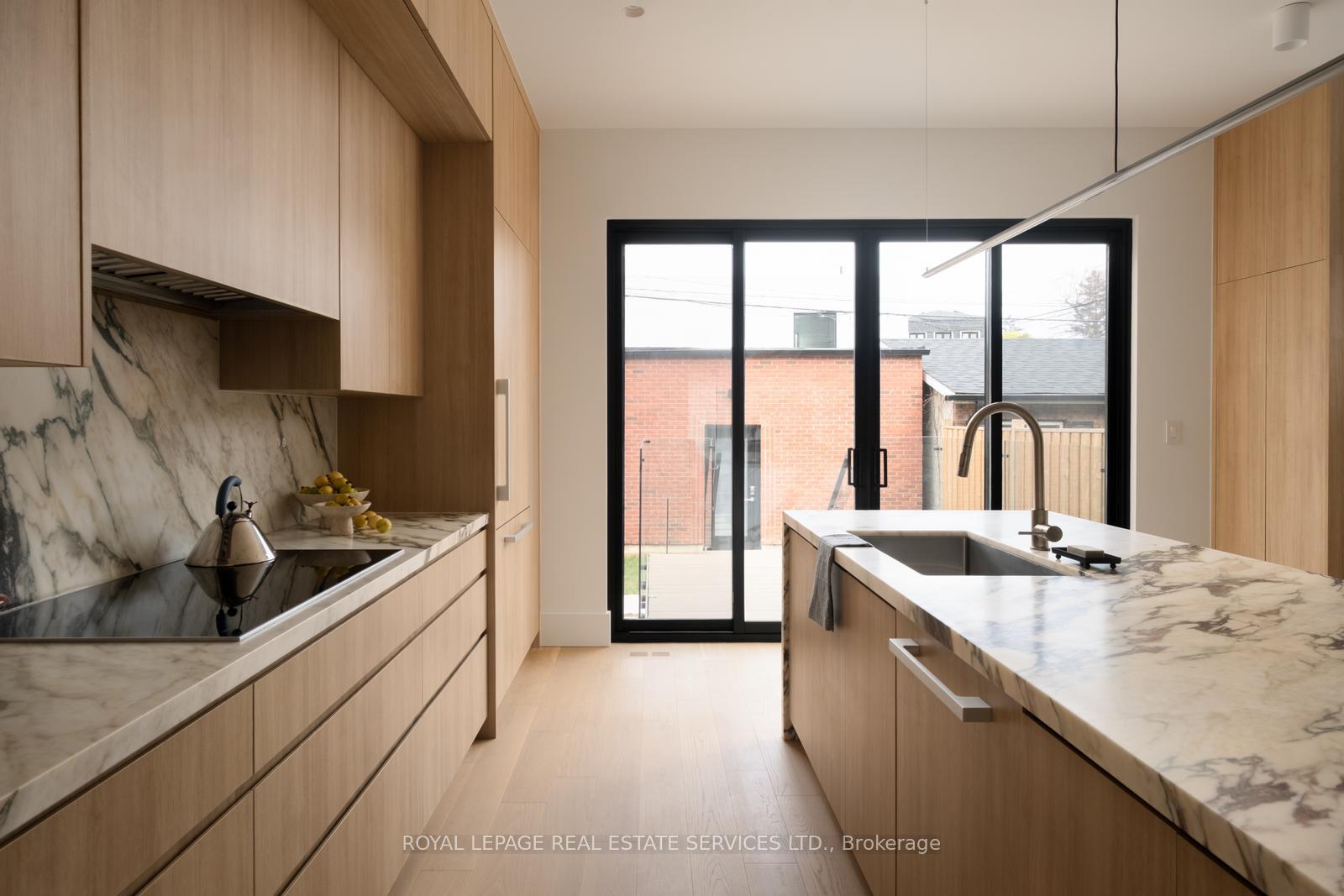Photo 16 of 393A Arlington Avenue, Toronto, Humewood-Cedarvale — HOMEH