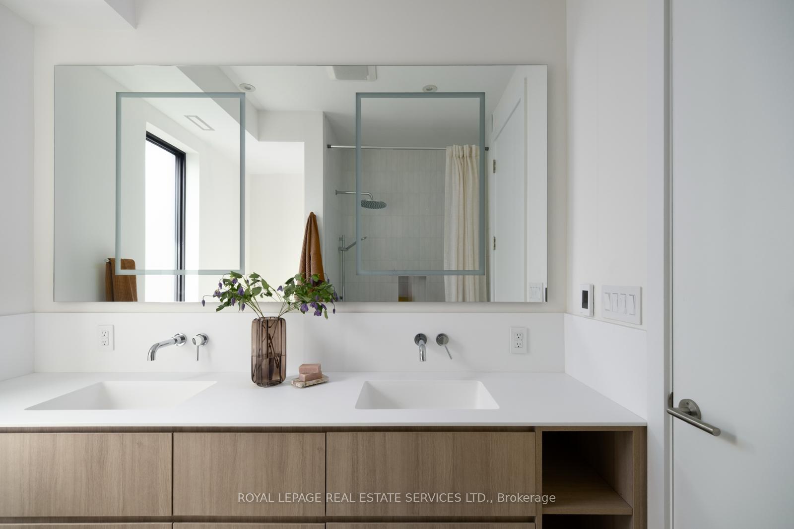 Photo 43 of 393A Arlington Avenue, Toronto, Humewood-Cedarvale — HOMEH