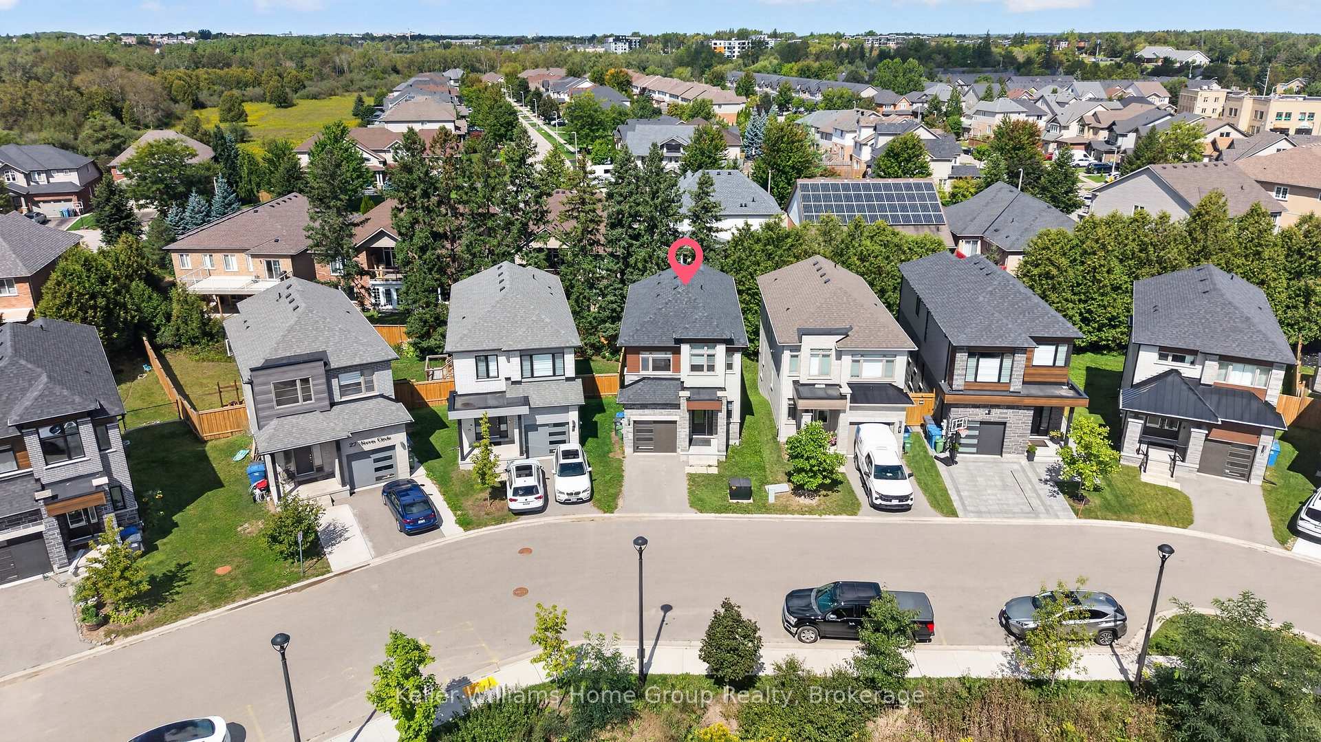 Photo 36 of 23 Ferris Circle, Guelph, Clairfields/Hanlon Business Park — HOMEH