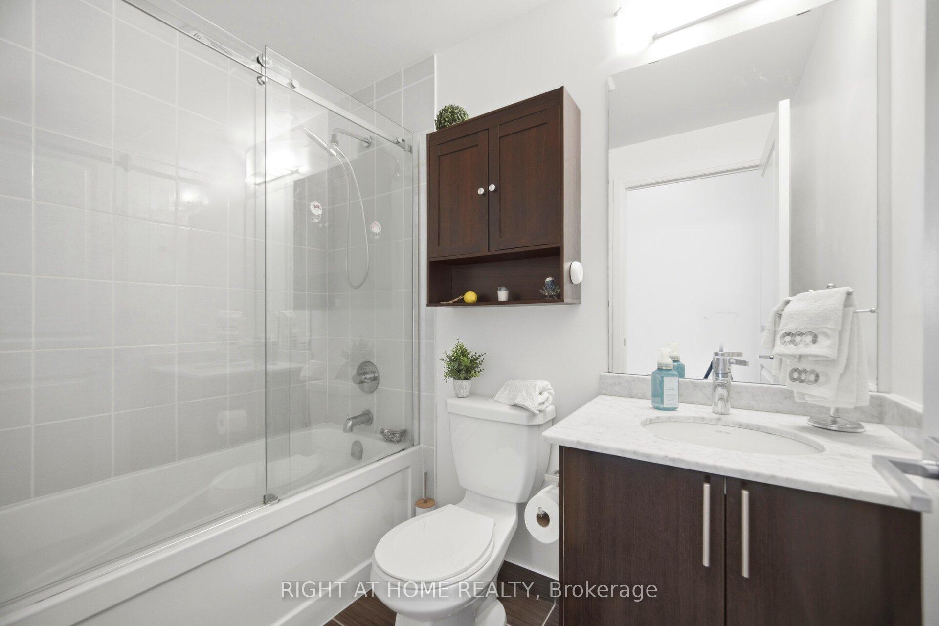 Photo 23 of Unit 612, 85 North Park Road, Vaughan, Beverley Glen — HOMEH
