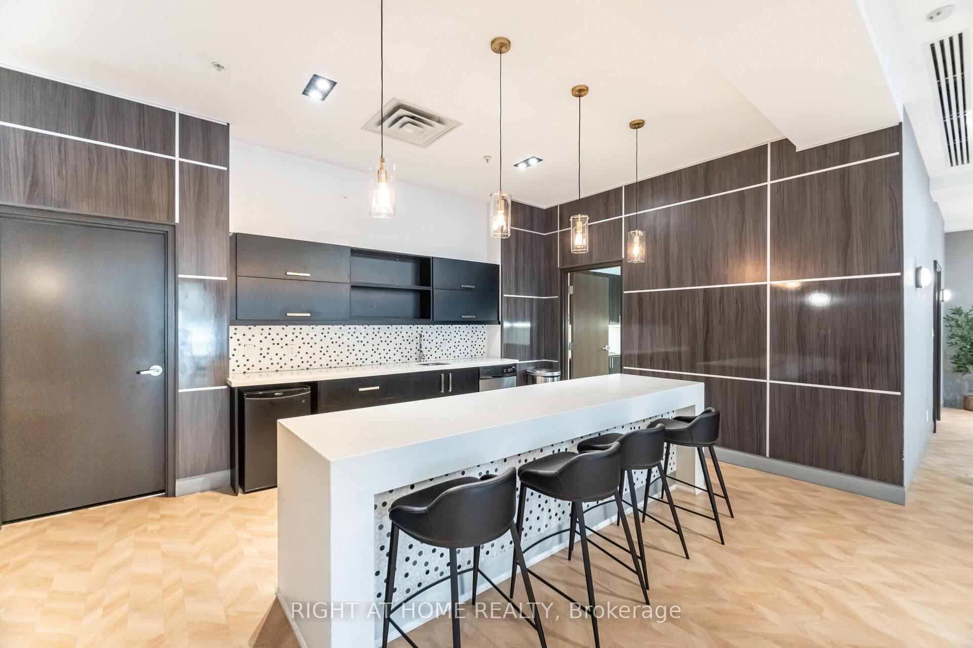 Photo 40 of Unit 612, 85 North Park Road, Vaughan, Beverley Glen — HOMEH