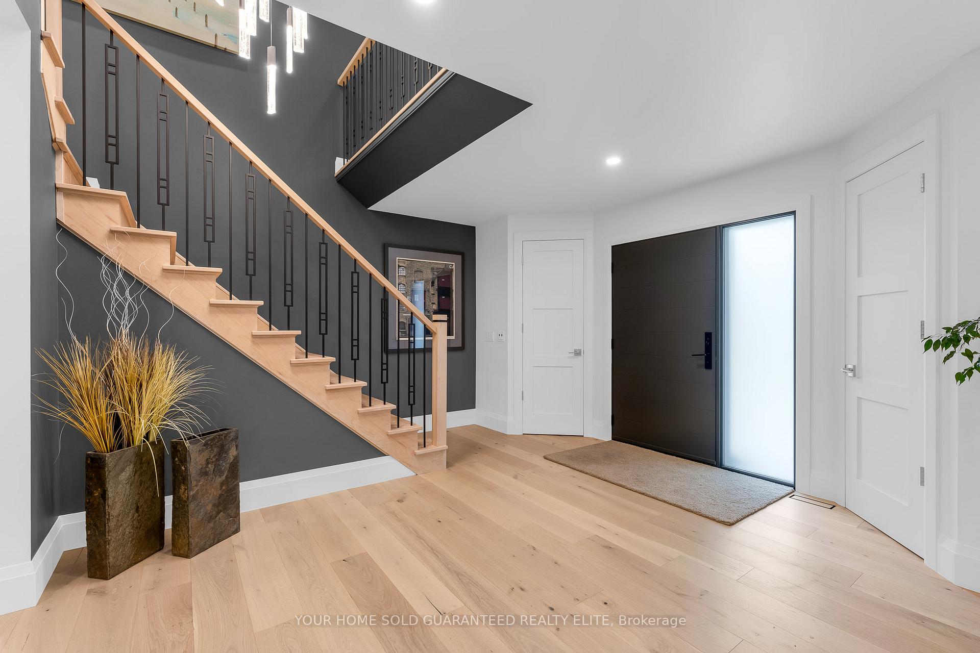 Photo 20 of 16 Whitehall Gate, Pelham, Fonthill — HOMEH
