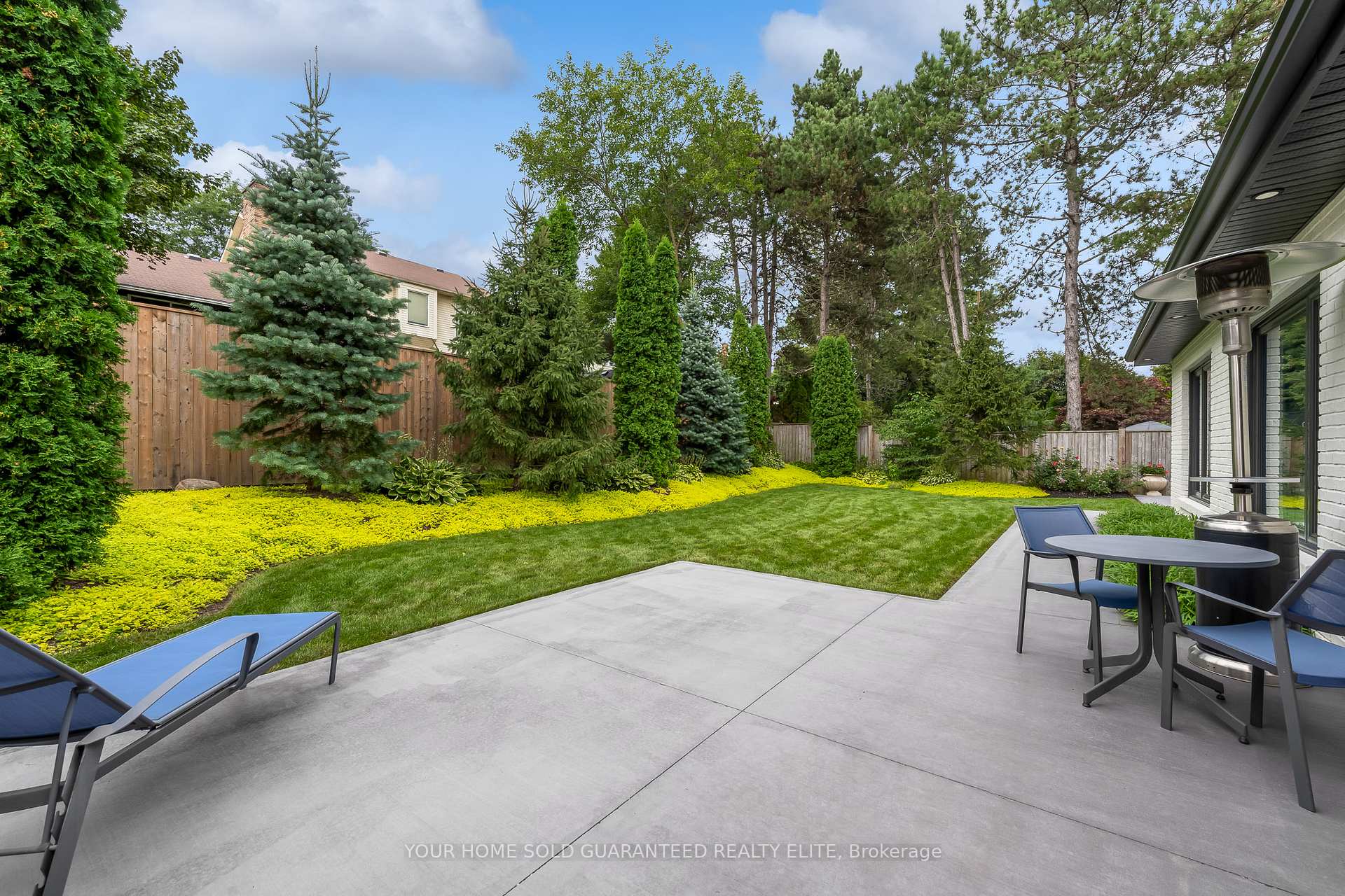 Photo 40 of 16 Whitehall Gate, Pelham, Fonthill — HOMEH