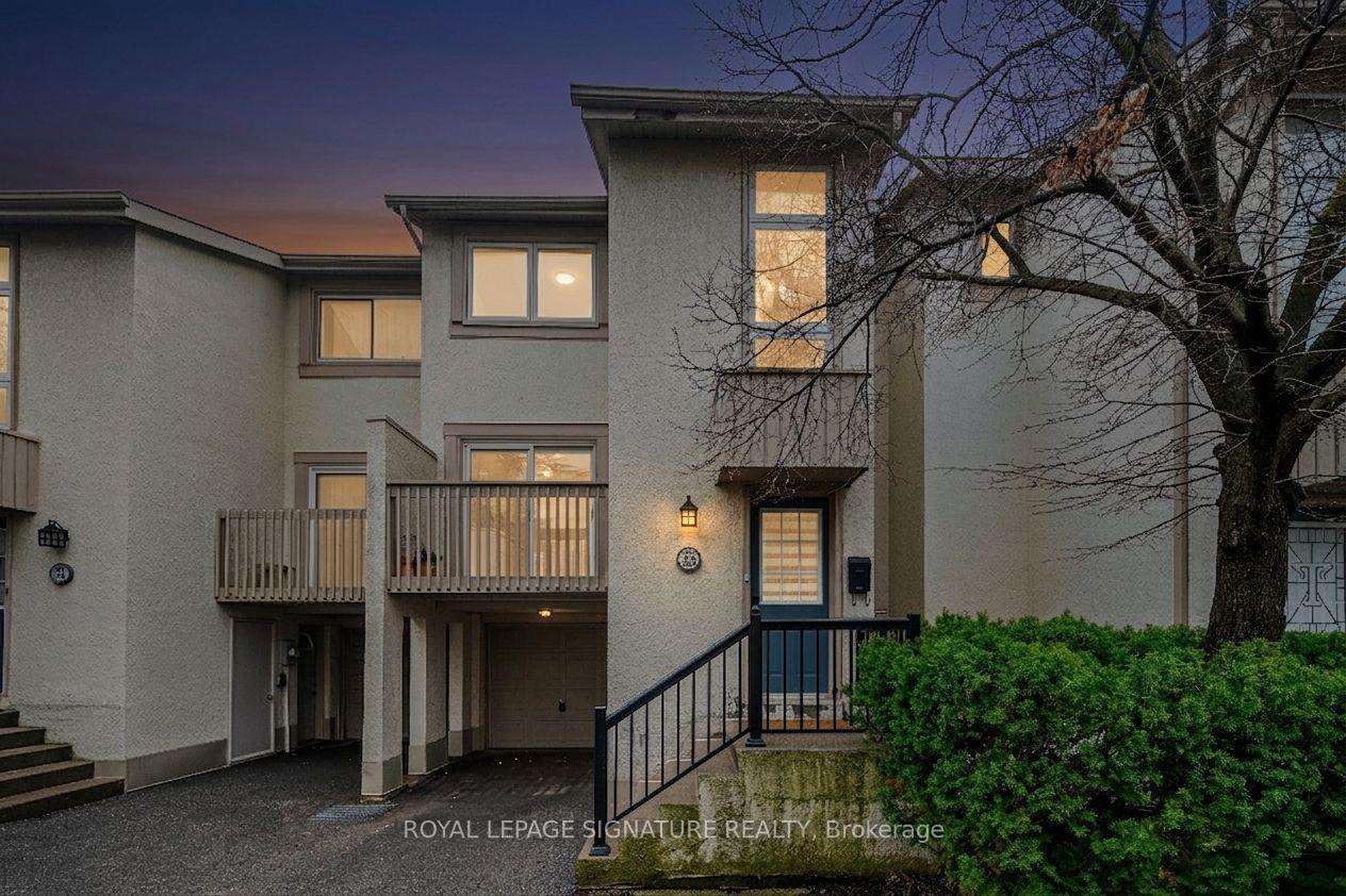 Photo 2 of 33 Cheryl Shepway, North York, Don Valley Village — HOMEH
