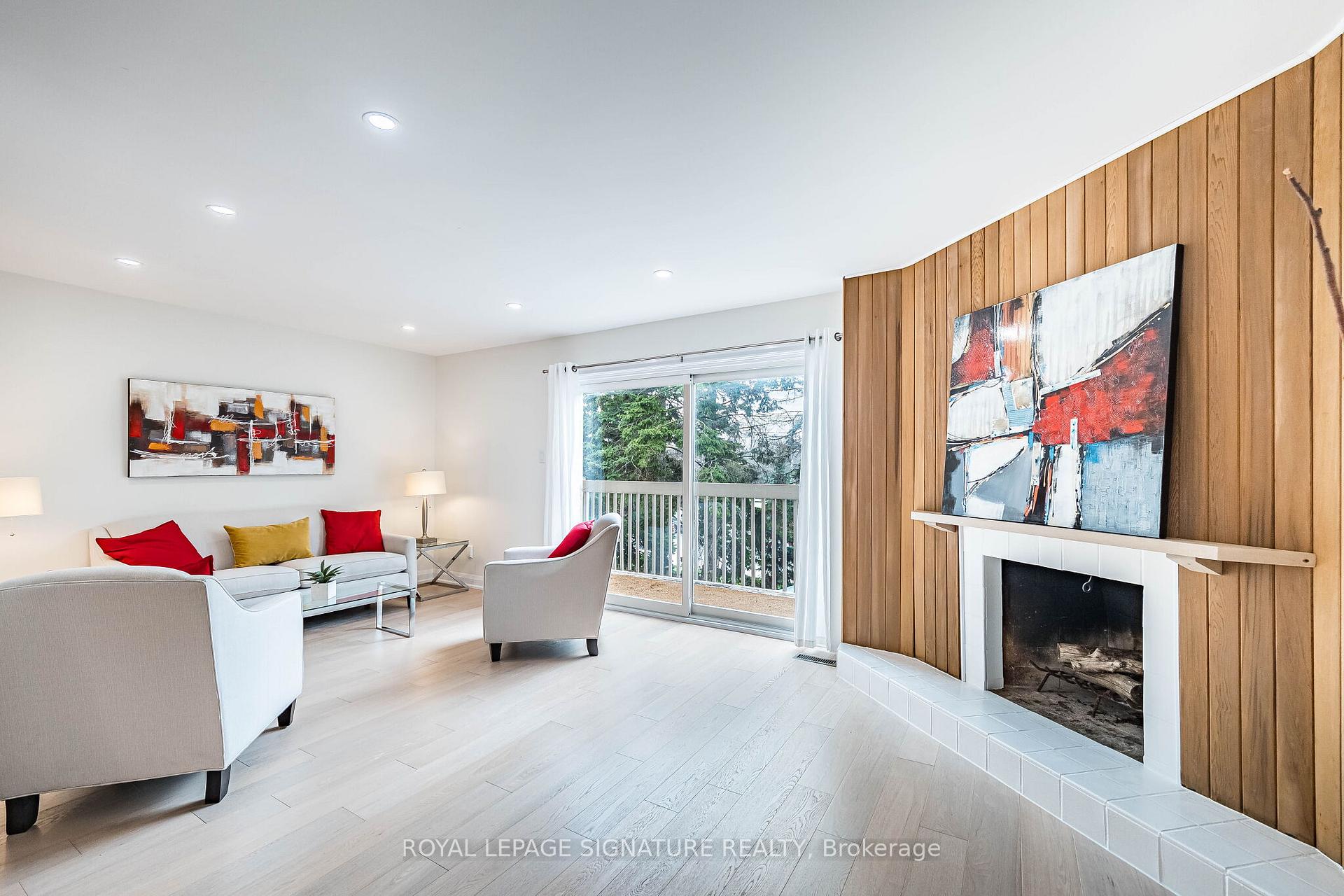 Photo 10 of 33 Cheryl Shepway, North York, Don Valley Village — HOMEH