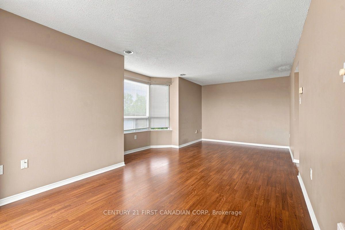 Photo 17 of Unit 310, 30 Chapman Court, London, North I — HOMEH