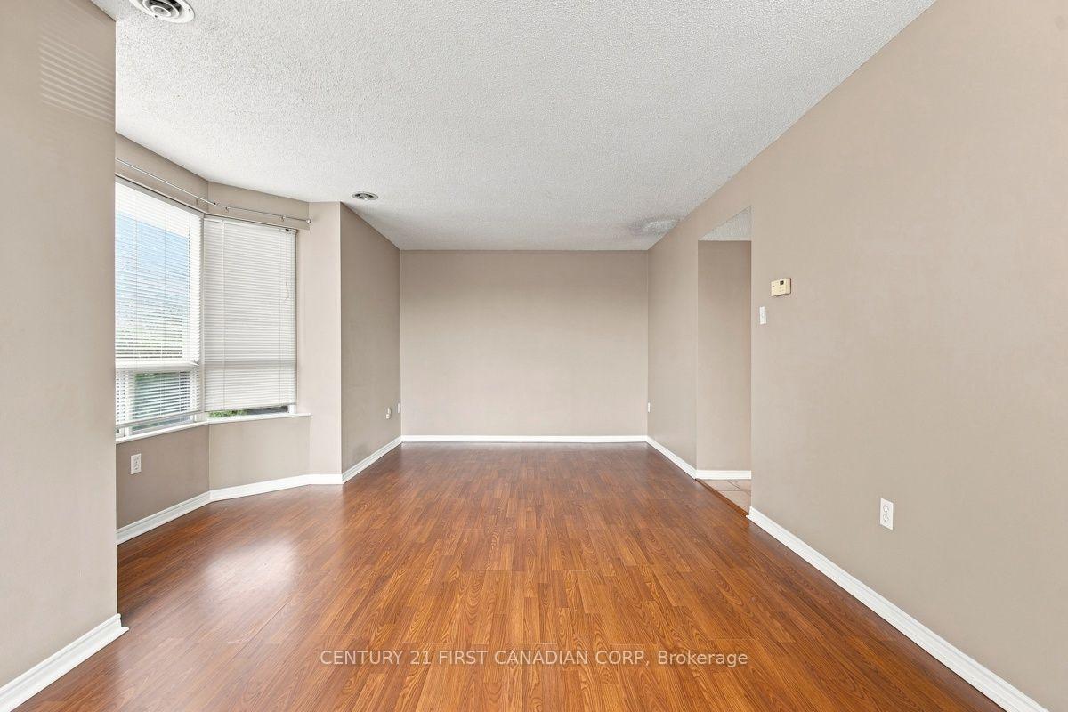 Photo 18 of Unit 310, 30 Chapman Court, London, North I — HOMEH