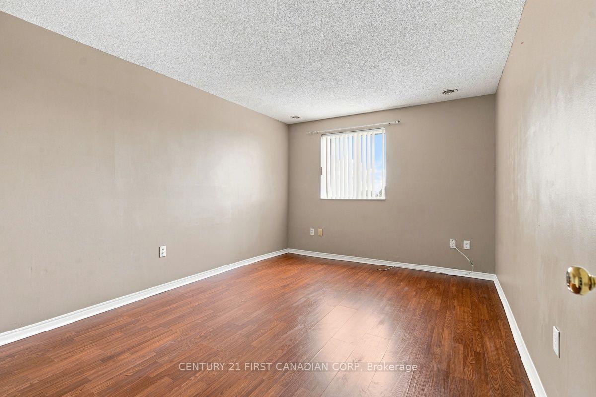 Photo 21 of Unit 310, 30 Chapman Court, London, North I — HOMEH