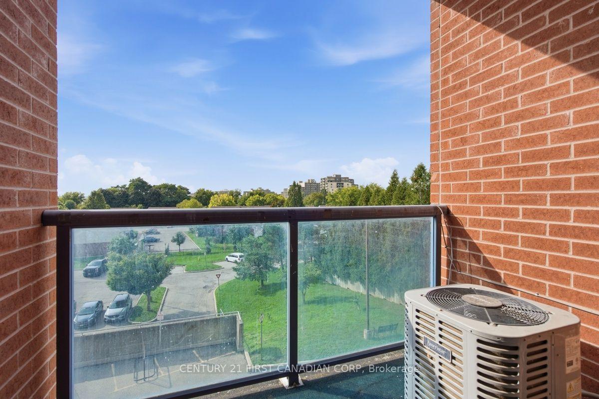 Photo 31 of Unit 310, 30 Chapman Court, London, North I — HOMEH