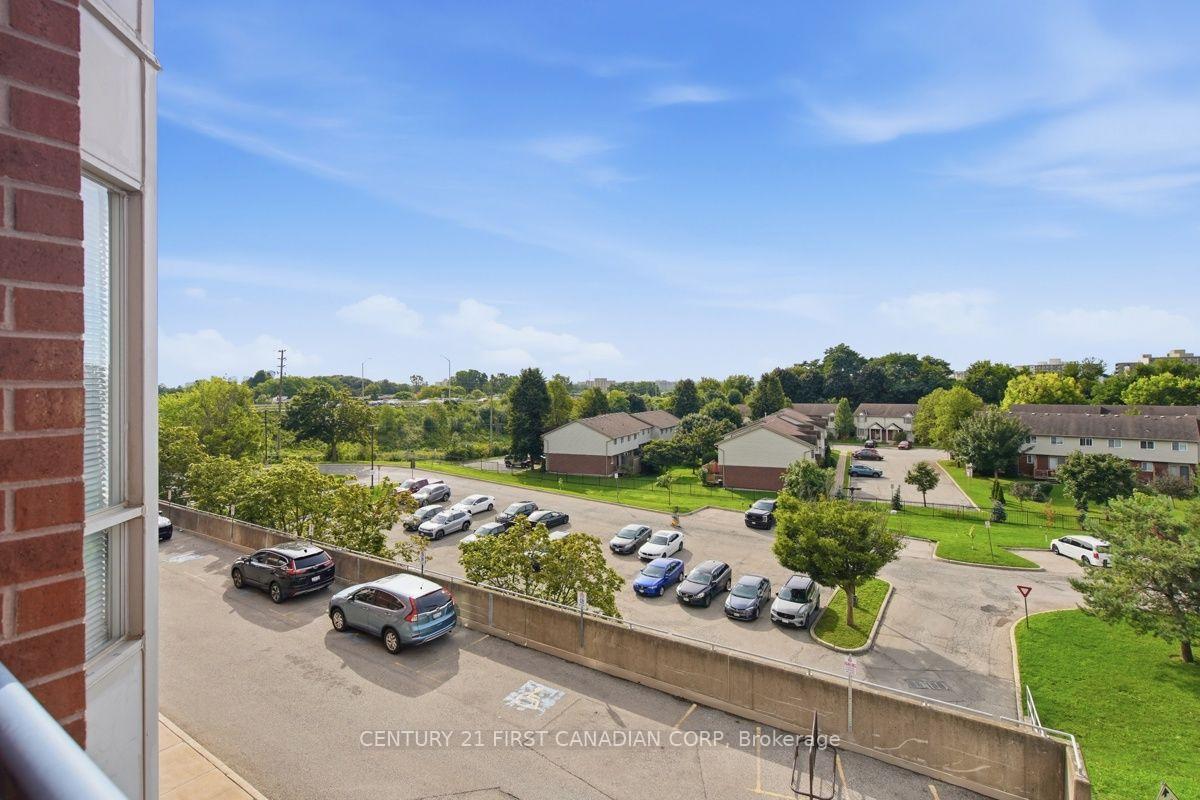 Photo 33 of Unit 310, 30 Chapman Court, London, North I — HOMEH