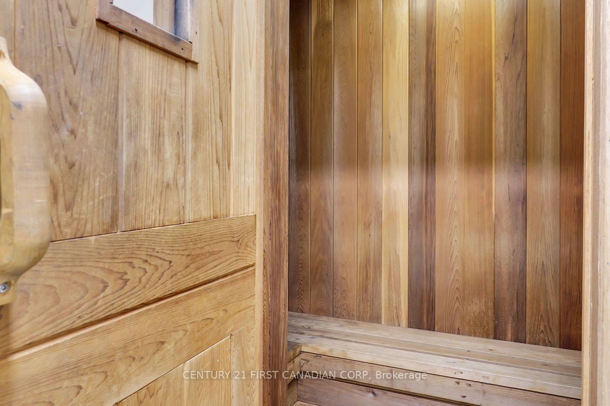 Photo 35 of Unit 310, 30 Chapman Court, London, North I — HOMEH