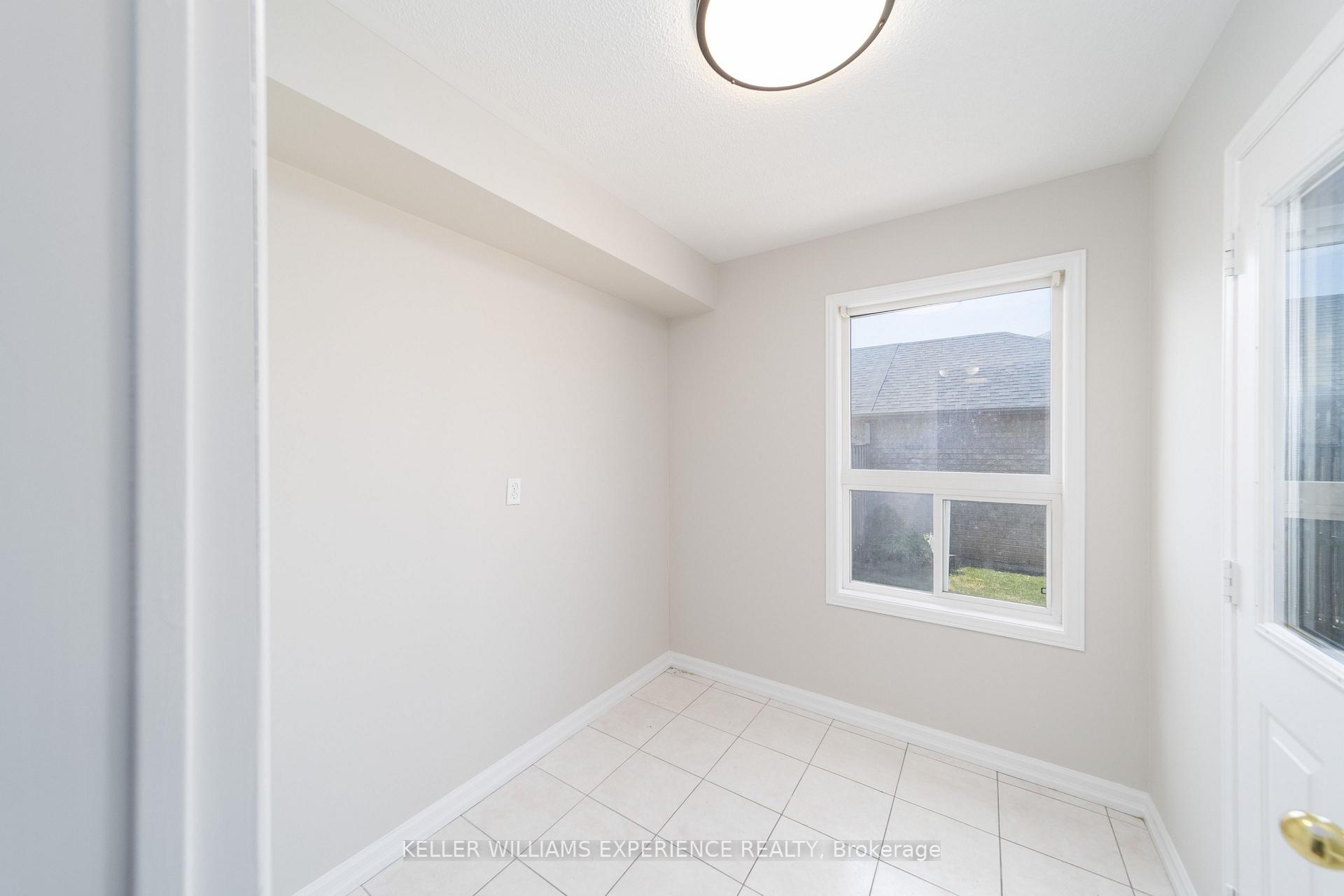 Photo 14 of 4 Castle Park Boulevard, Vaughan, Sonoma Heights — HOMEH