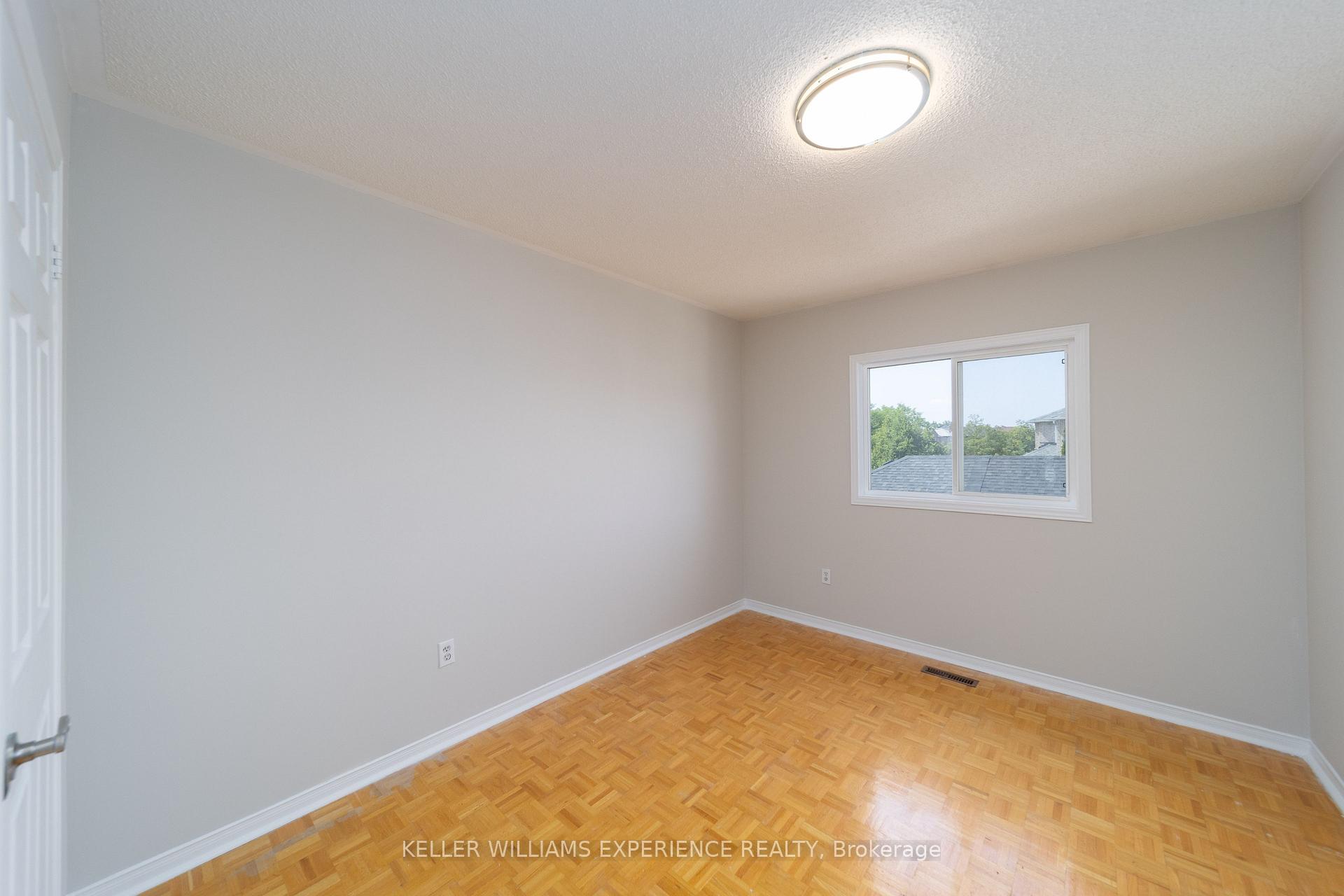 Photo 26 of 4 Castle Park Boulevard, Vaughan, Sonoma Heights — HOMEH