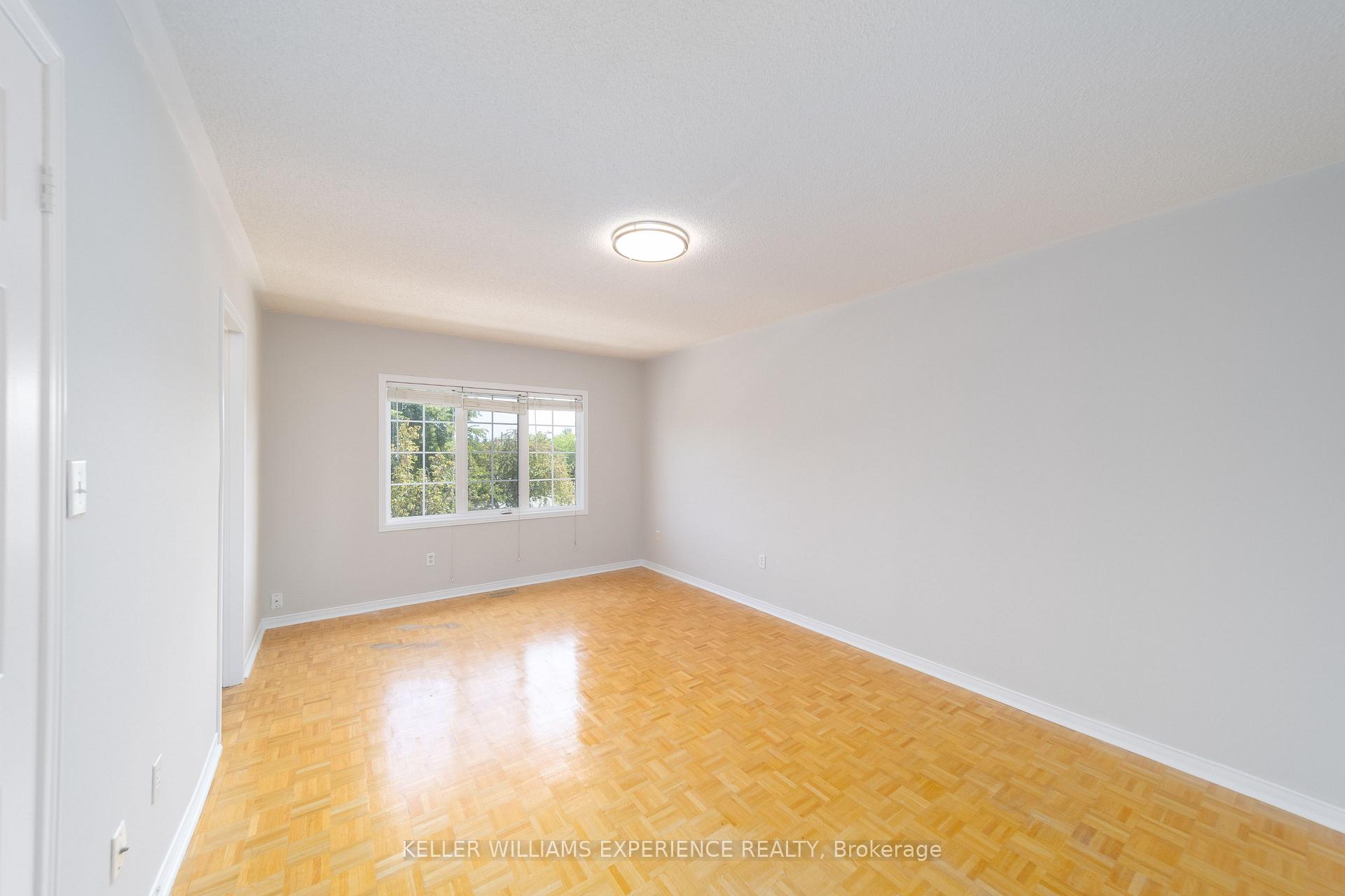 Photo 28 of 4 Castle Park Boulevard, Vaughan, Sonoma Heights — HOMEH
