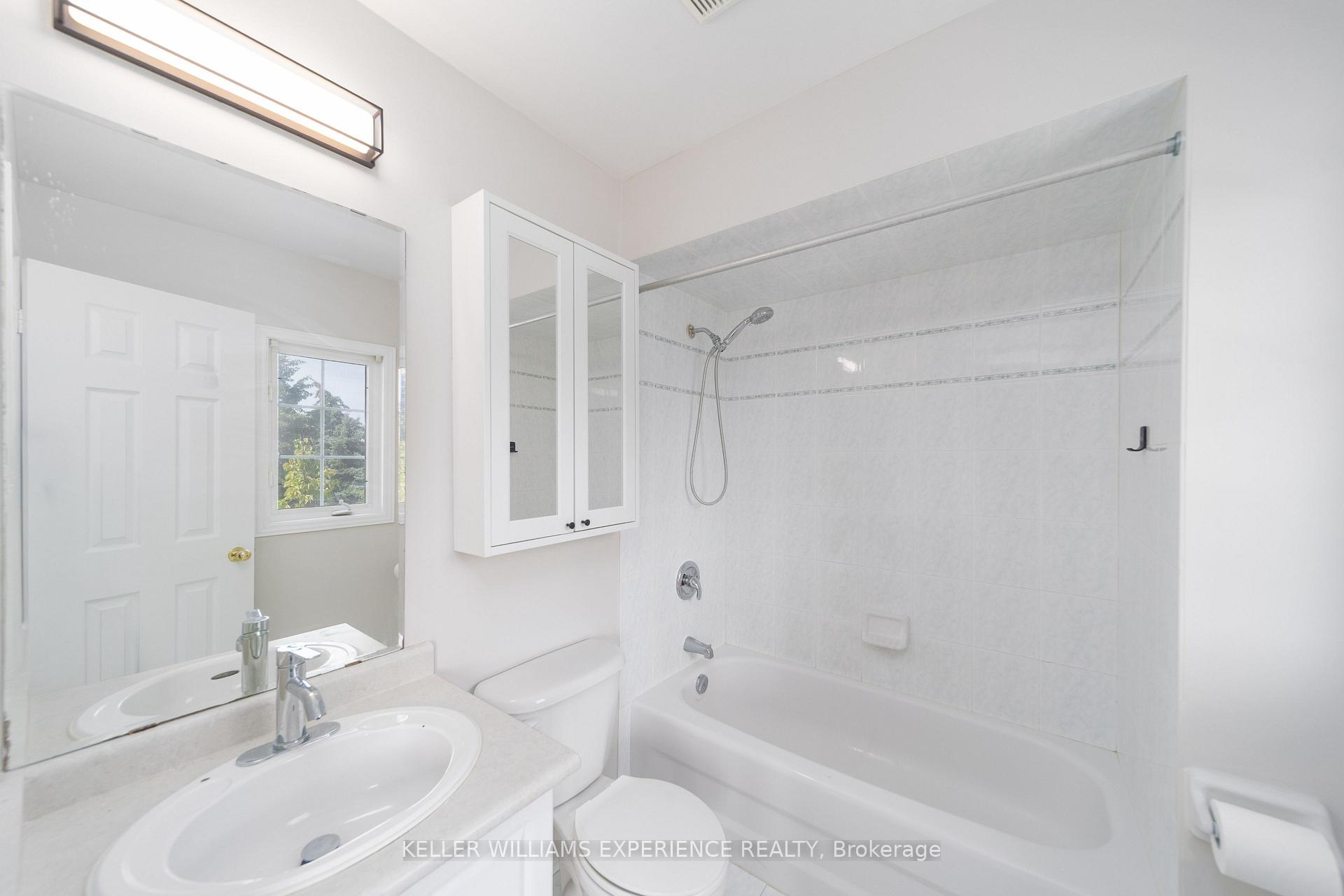Photo 35 of 4 Castle Park Boulevard, Vaughan, Sonoma Heights — HOMEH