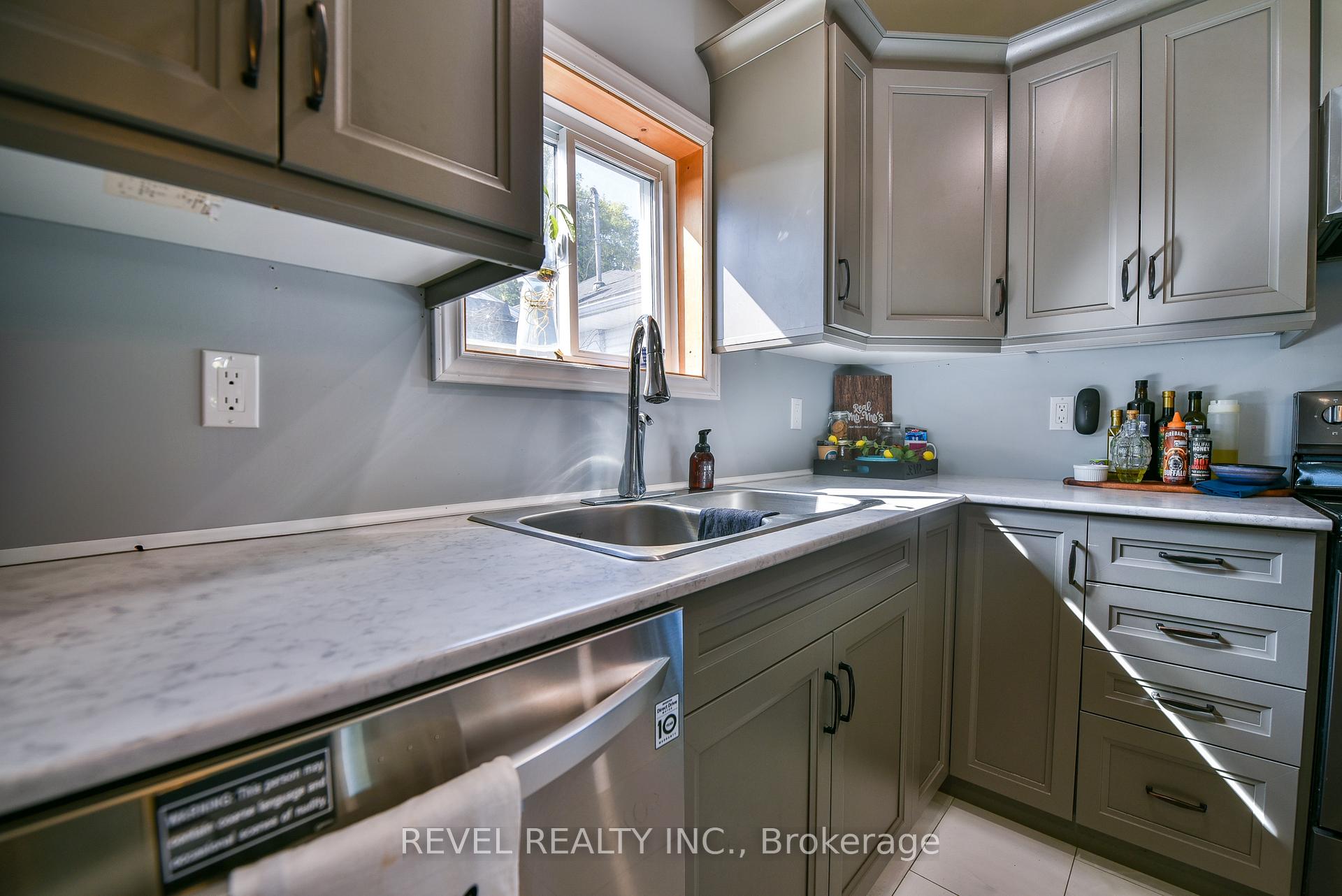 Photo 6 of 239 Maple Street N, Timmins, TNE - North — HOMEH