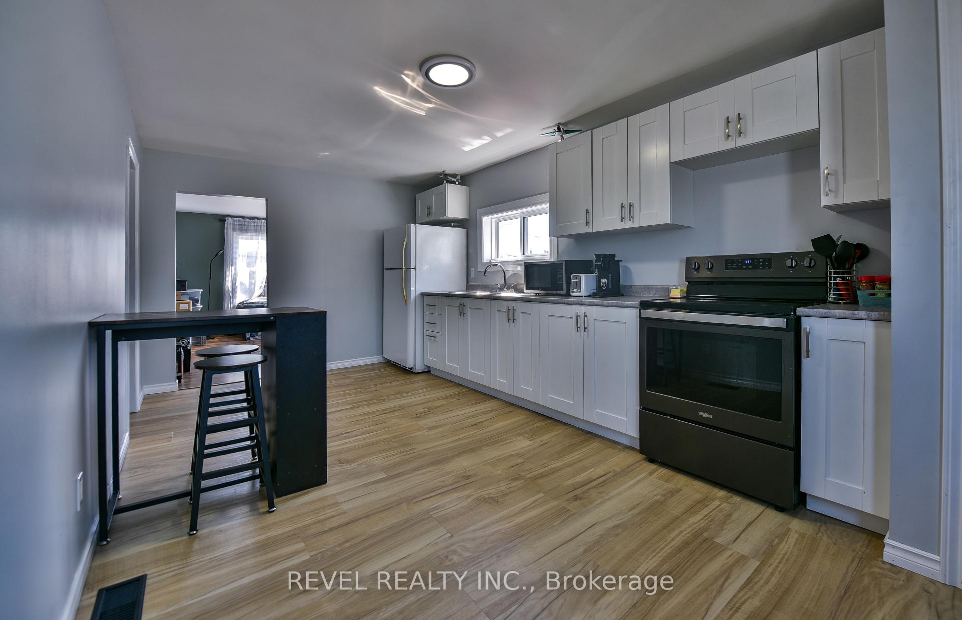 Photo 16 of 239 Maple Street N, Timmins, TNE - North — HOMEH