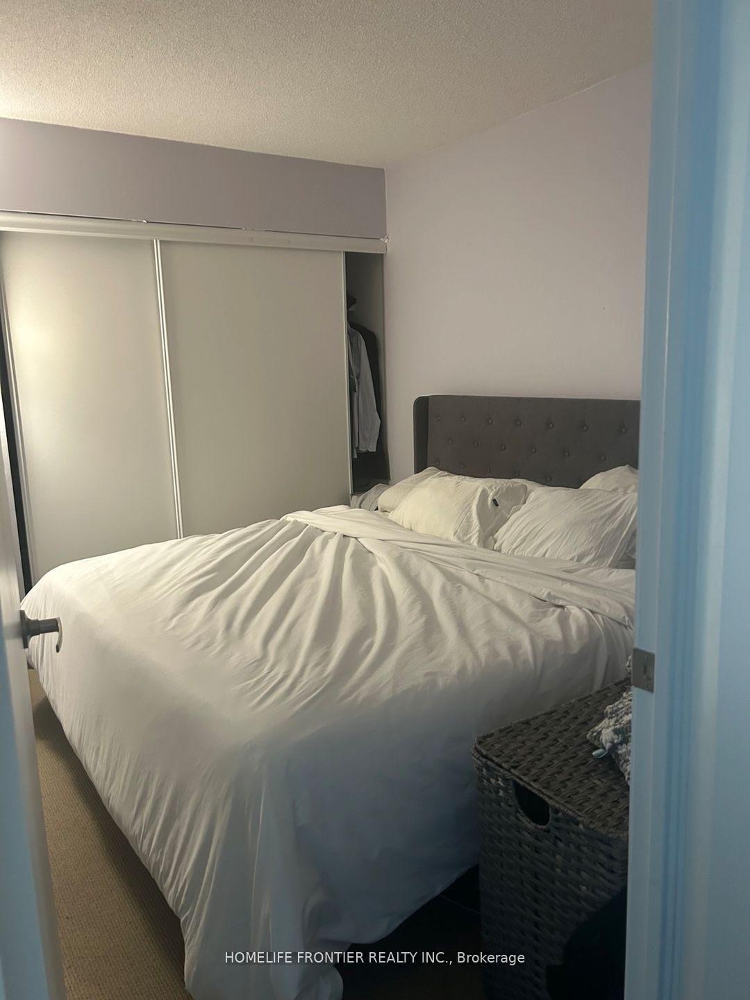 Photo 13 of Unit 1908, 155 Legion Road N, Etobicoke, Mimico — HOMEH