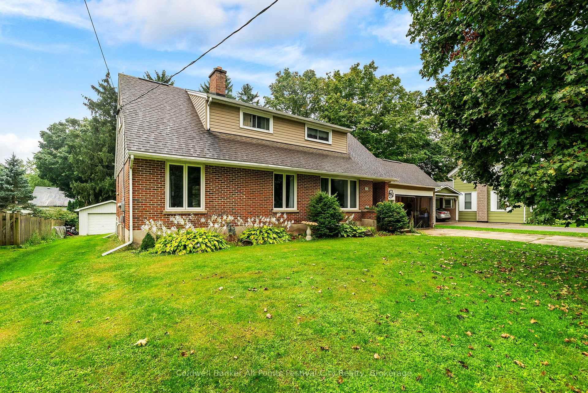Photo 2 of 80 Princess Street W, Central Huron, Clinton — HOMEH
