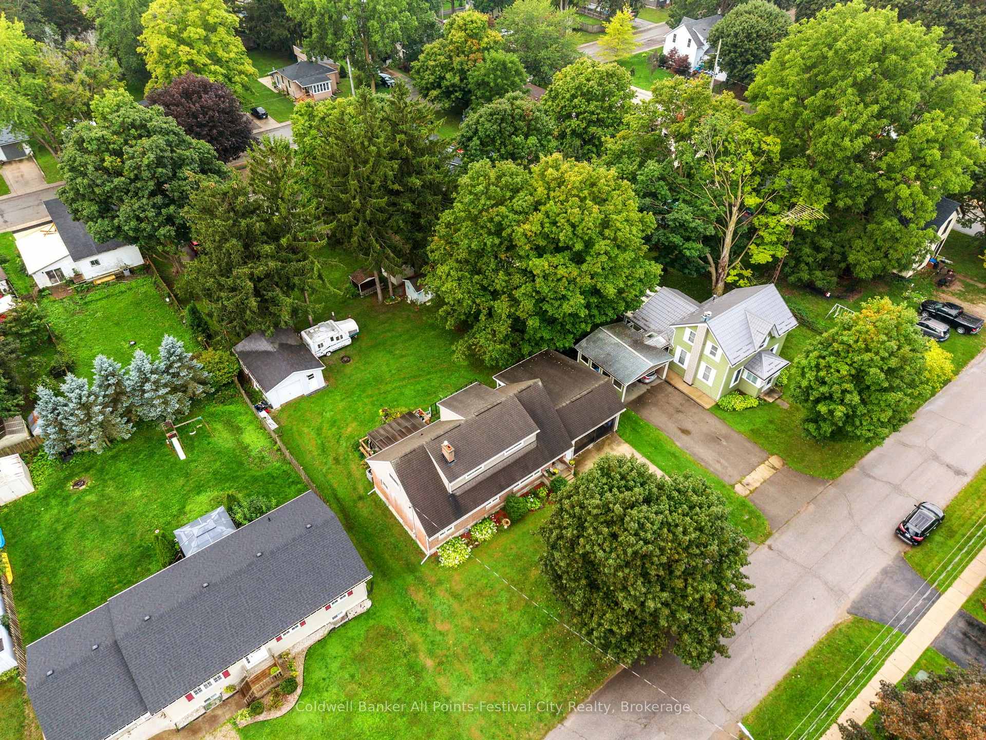 Photo 42 of 80 Princess Street W, Central Huron, Clinton — HOMEH