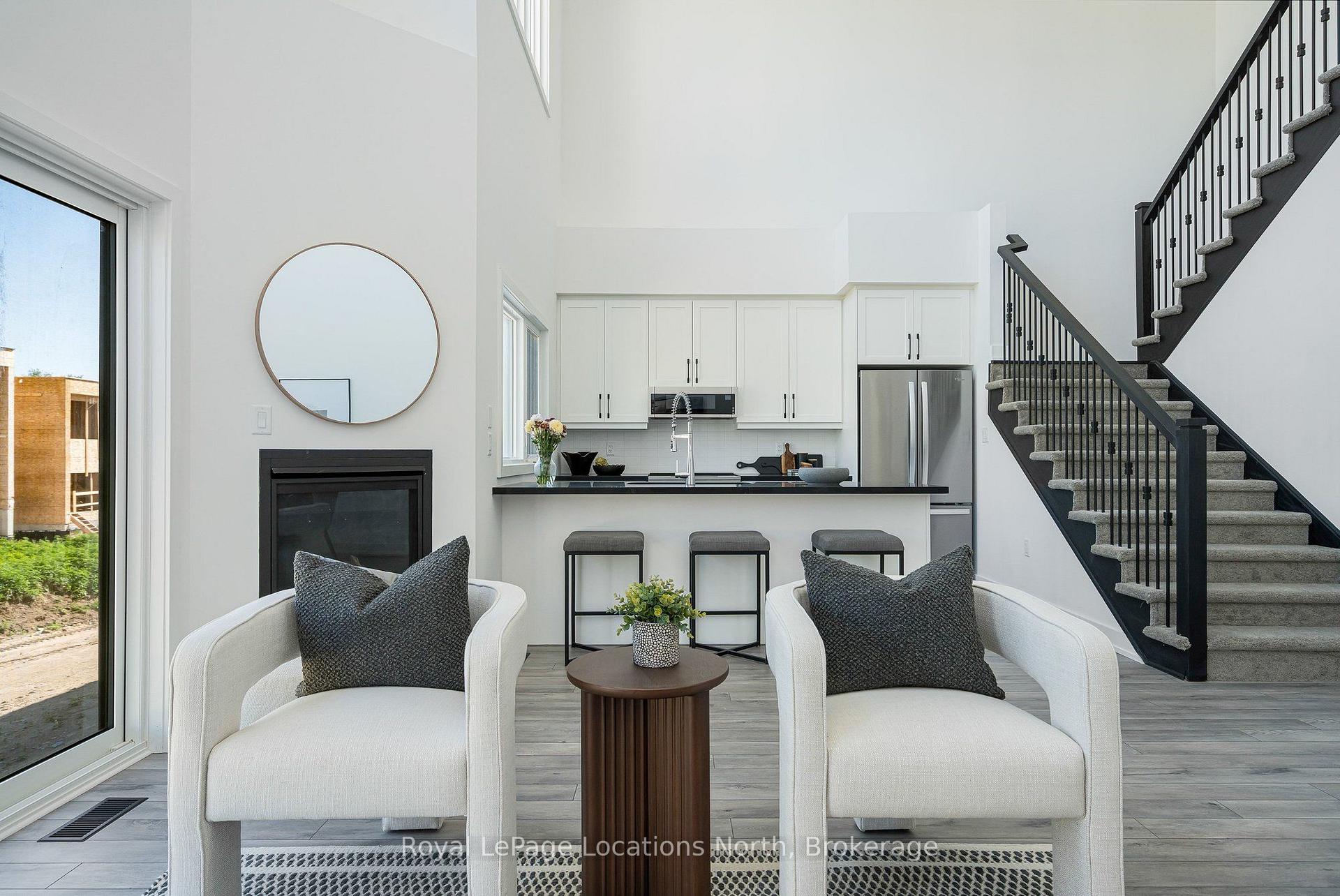 Photo 11 of 214 Stoneleigh Drive, Blue Mountains — HOMEH