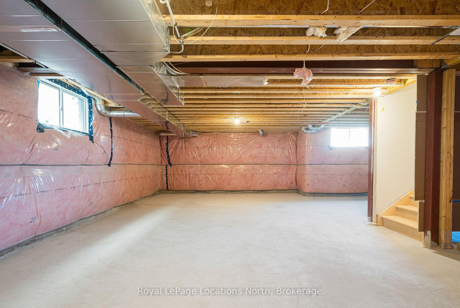 Photo 33 of 214 Stoneleigh Drive, Blue Mountains — HOMEH