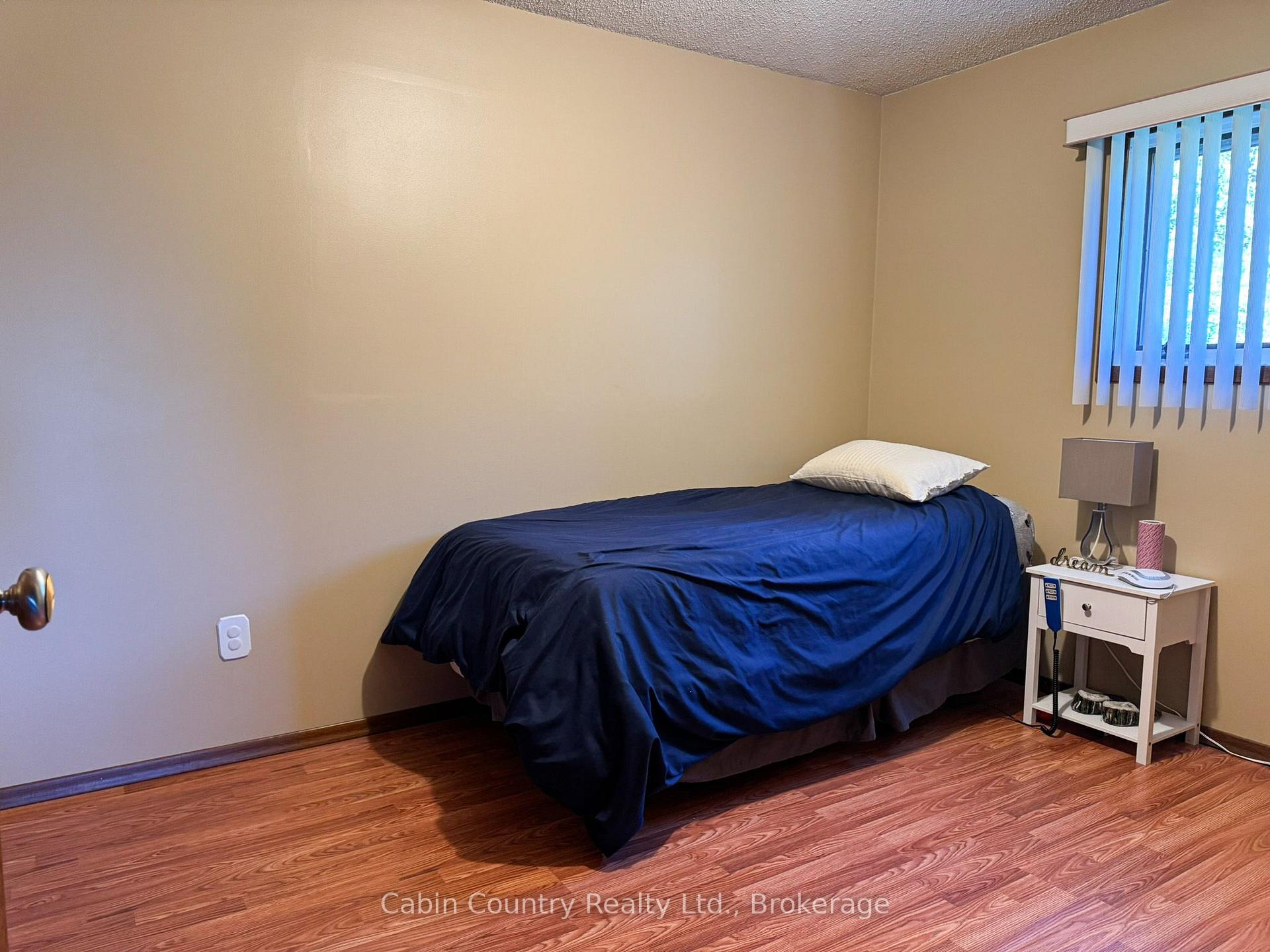 Photo 20 of 1220 Beach Road, Kenora, Keewatin — HOMEH