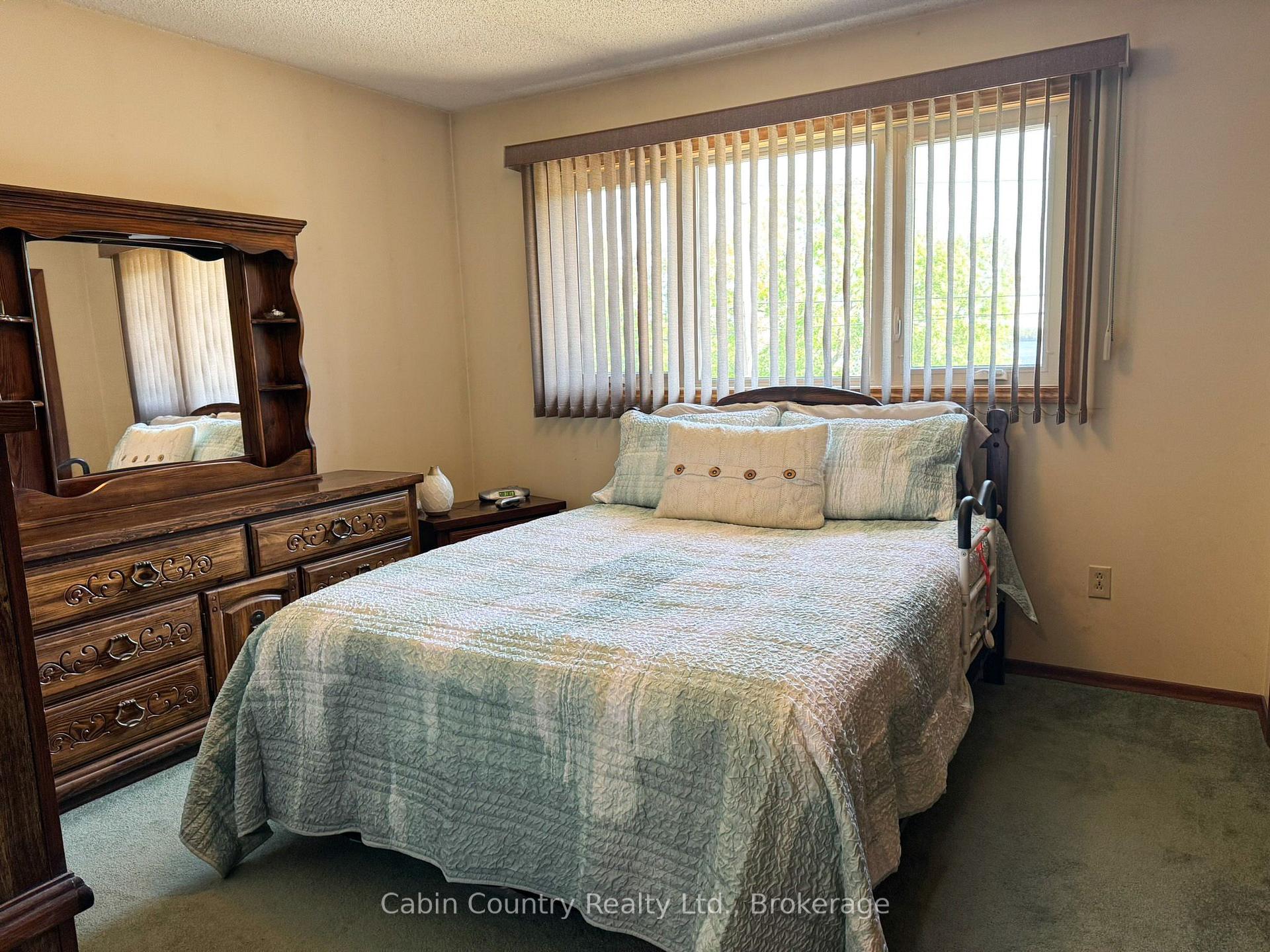 Photo 22 of 1220 Beach Road, Kenora, Keewatin — HOMEH