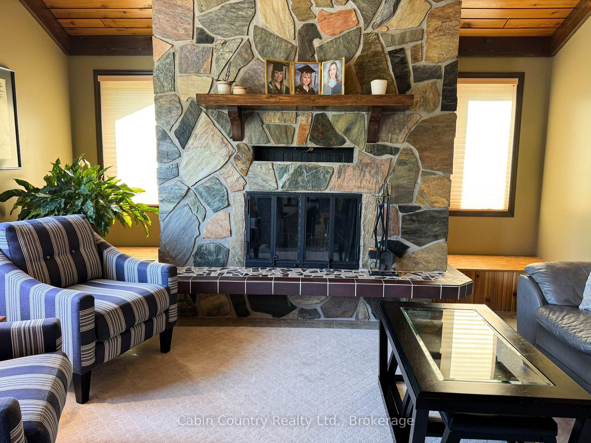 Photo 26 of 1220 Beach Road, Kenora, Keewatin — HOMEH
