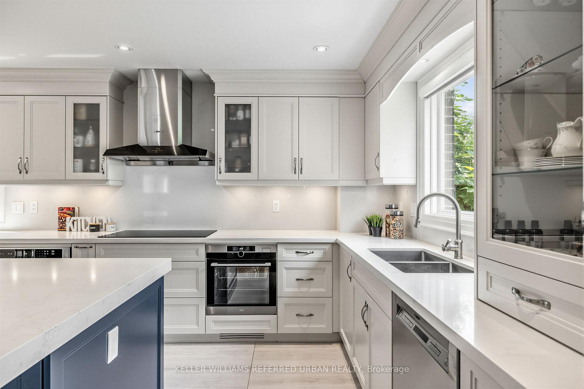 Photo 9 of 90 Holmes Avenue, North York, Willowdale East — HOMEH