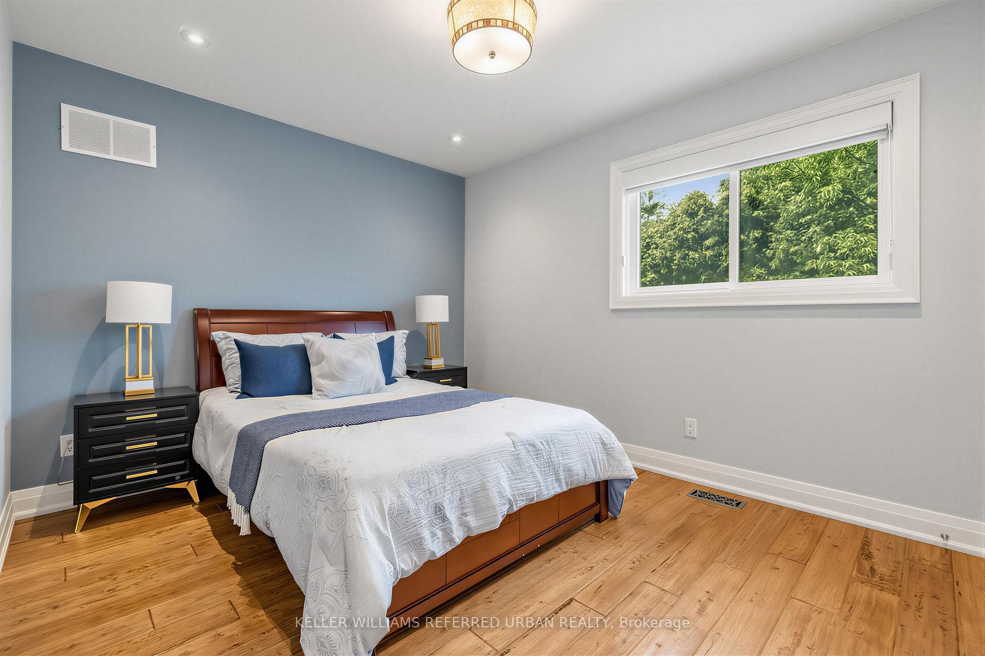 Photo 30 of 90 Holmes Avenue, North York, Willowdale East — HOMEH