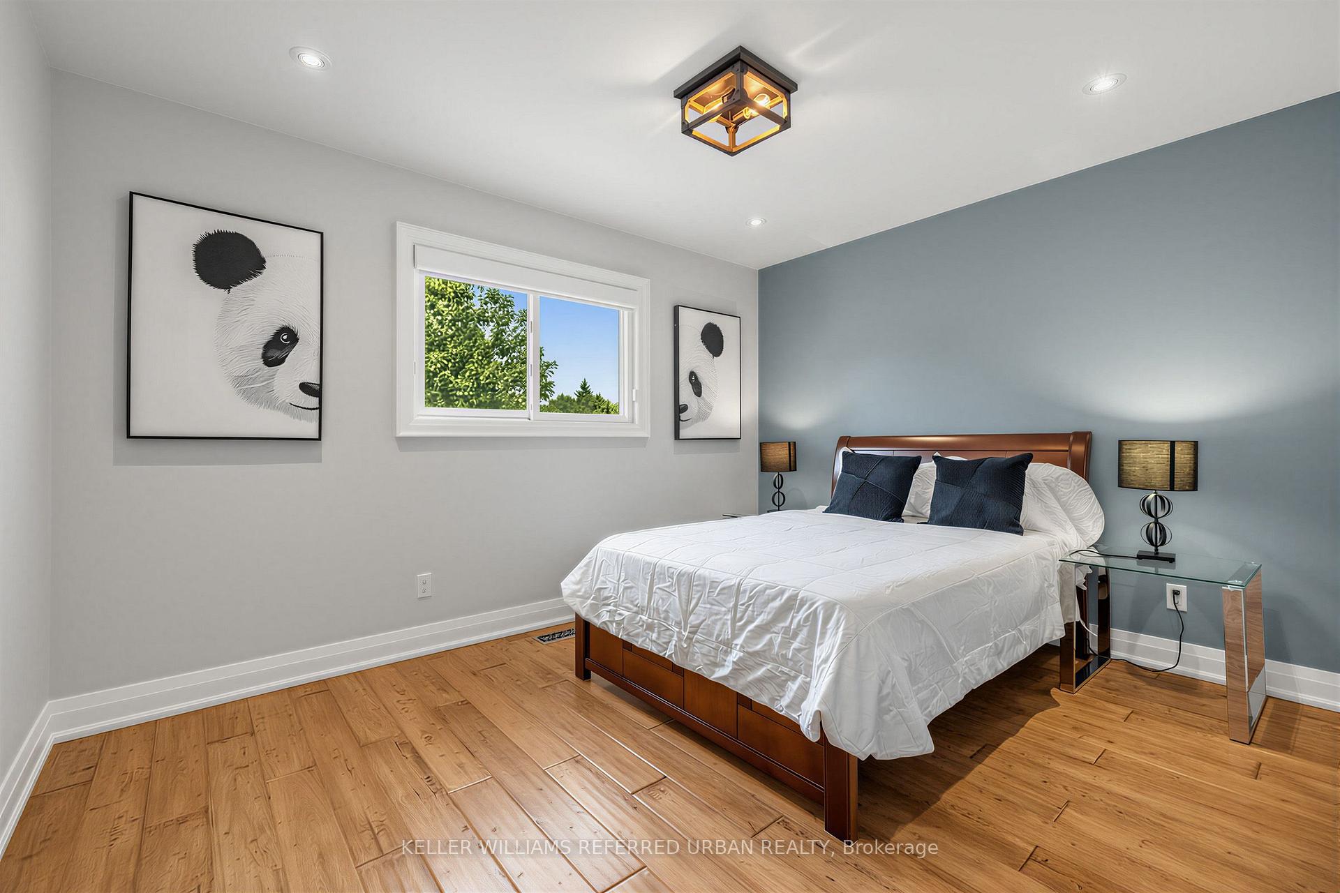 Photo 33 of 90 Holmes Avenue, North York, Willowdale East — HOMEH