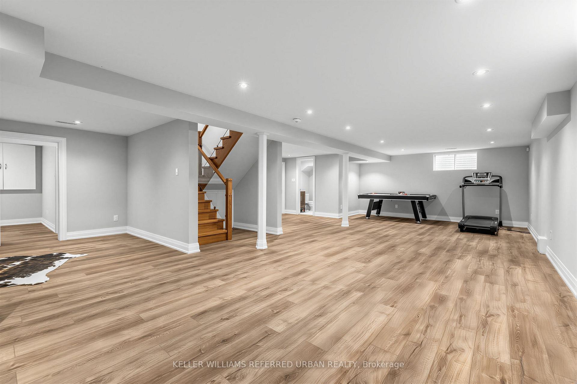 Photo 36 of 90 Holmes Avenue, North York, Willowdale East — HOMEH