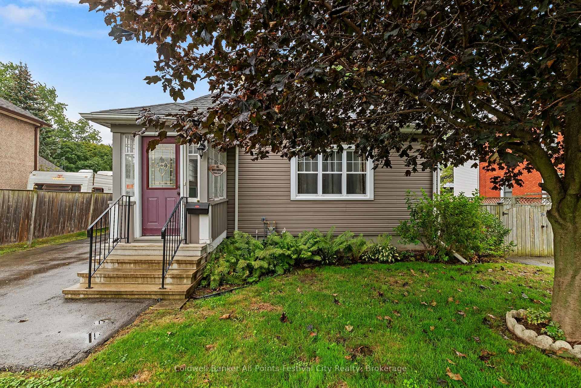 Photo 4 of 16 Britannia Road E, Goderich, Goderich (Town) — HOMEH