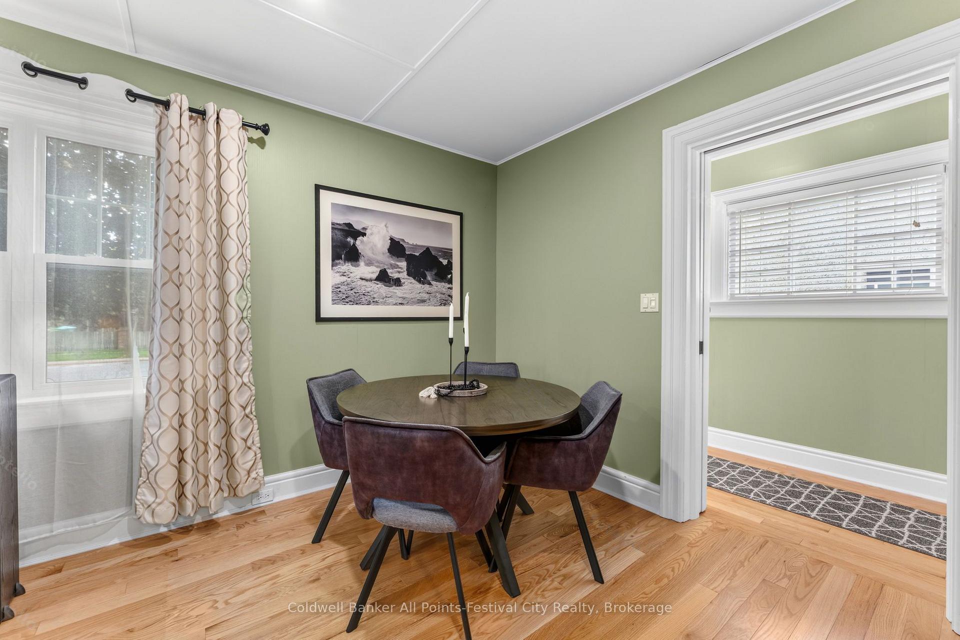 Photo 10 of 16 Britannia Road E, Goderich, Goderich (Town) — HOMEH